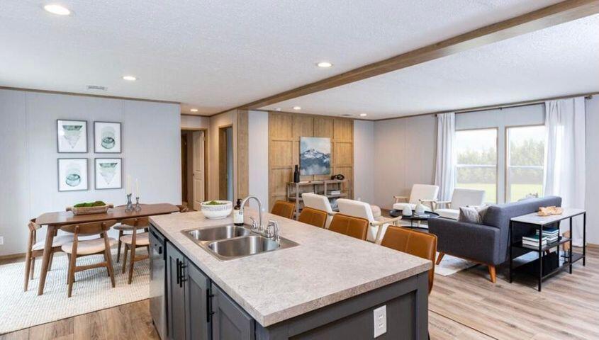 OAKWOOD HILLS UNIT 3 - Residential