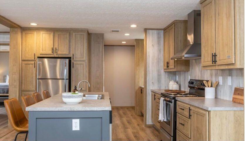OAKWOOD HILLS UNIT 3 - Residential