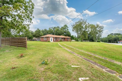 A home in Florala