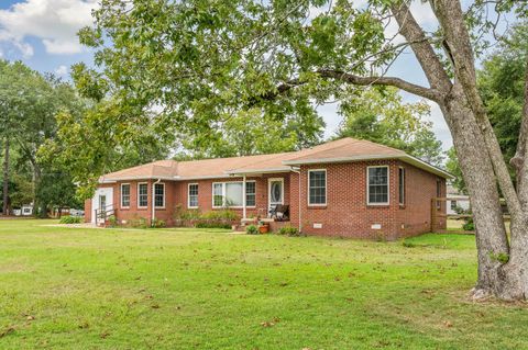 A home in Florala