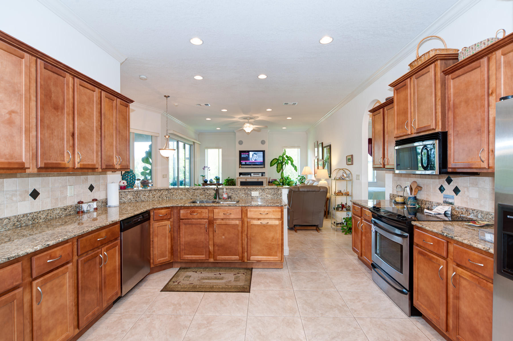 EMERALD LAKES PH 3 - Residential