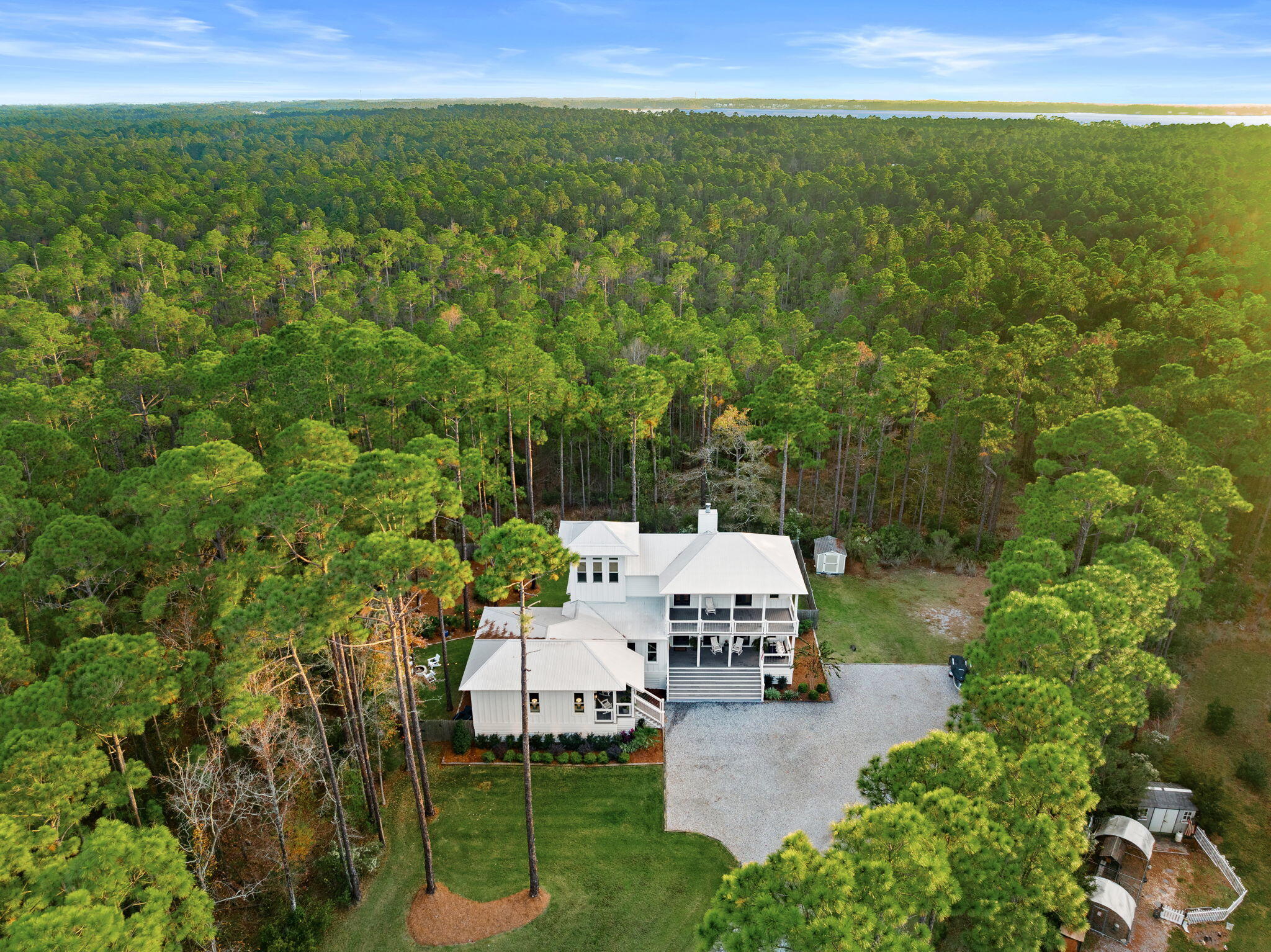 WHISPERING PINES - Residential