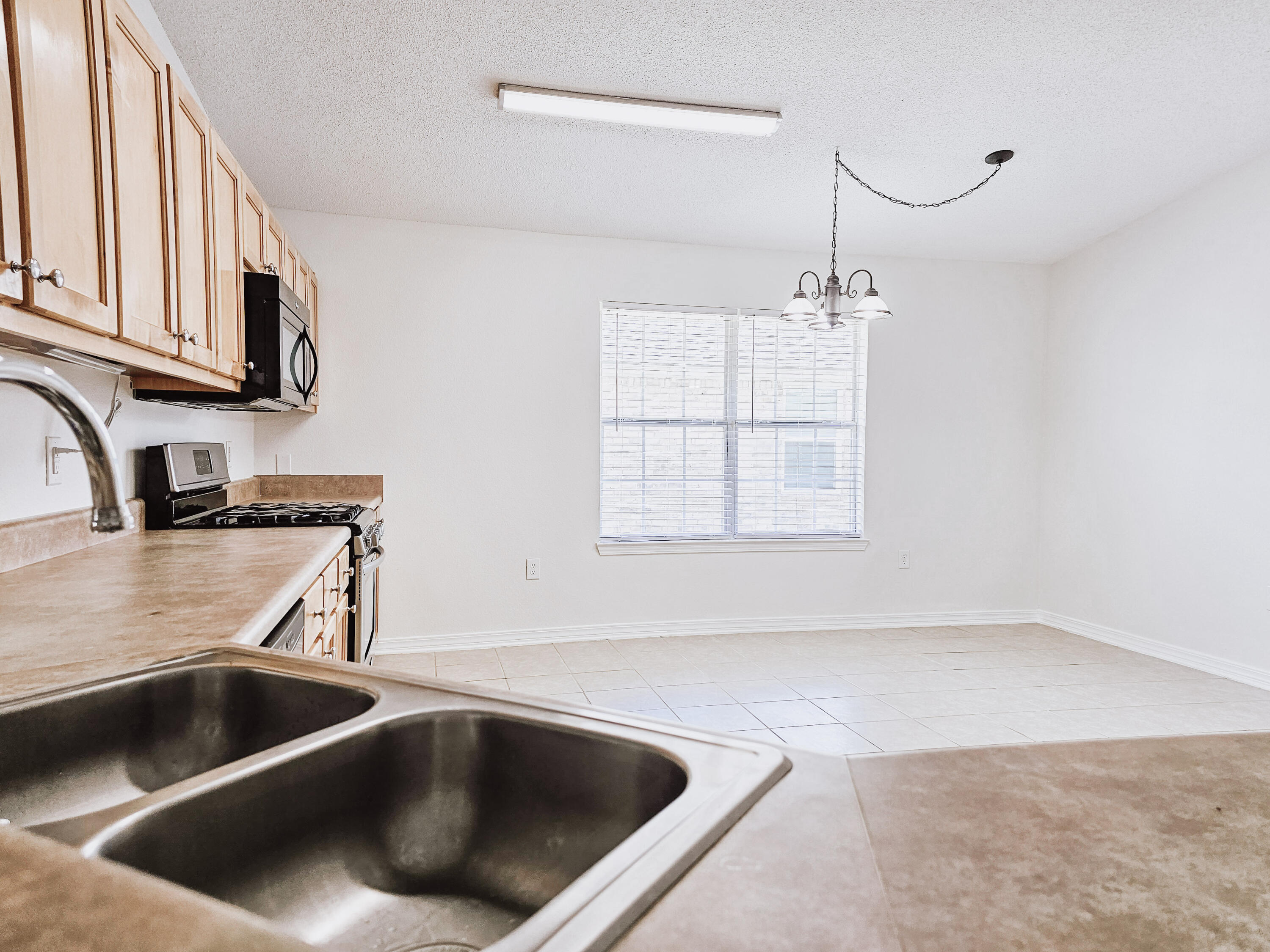 JAIMEE'S RIDGE - Residential