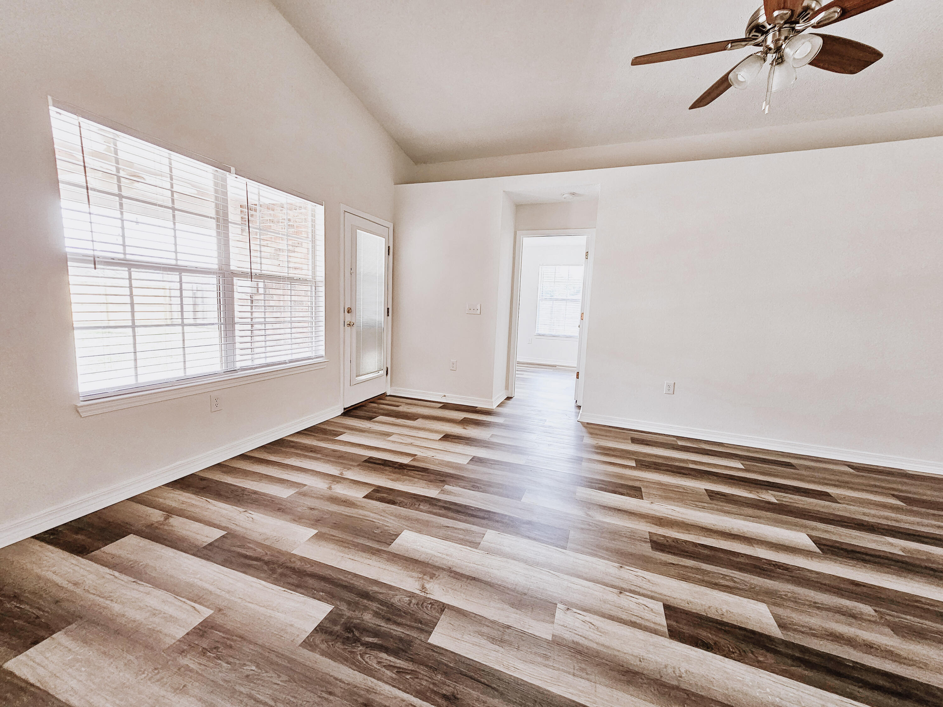 JAIMEE'S RIDGE - Residential