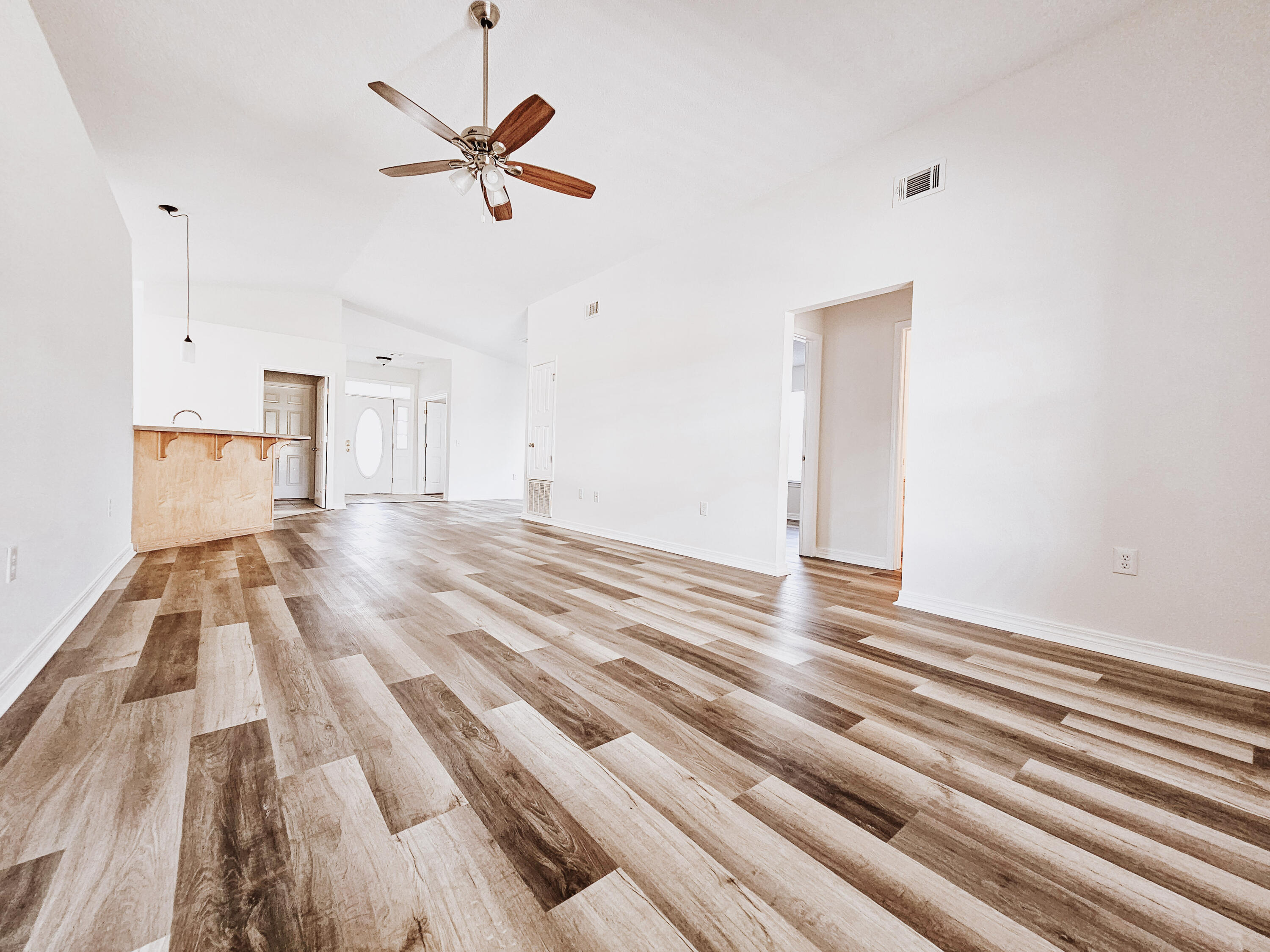 JAIMEE'S RIDGE - Residential