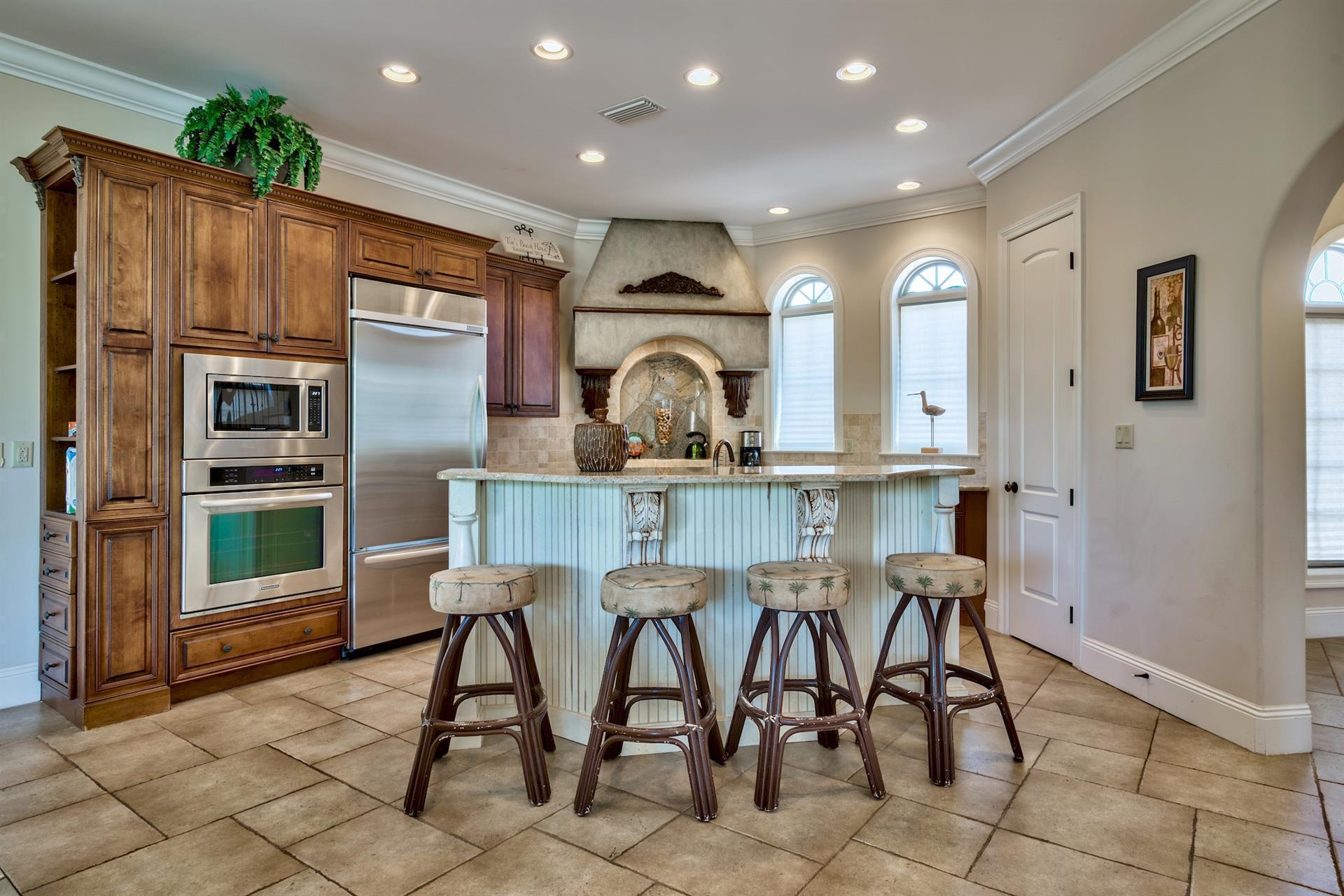 ST TROPEZ - Residential