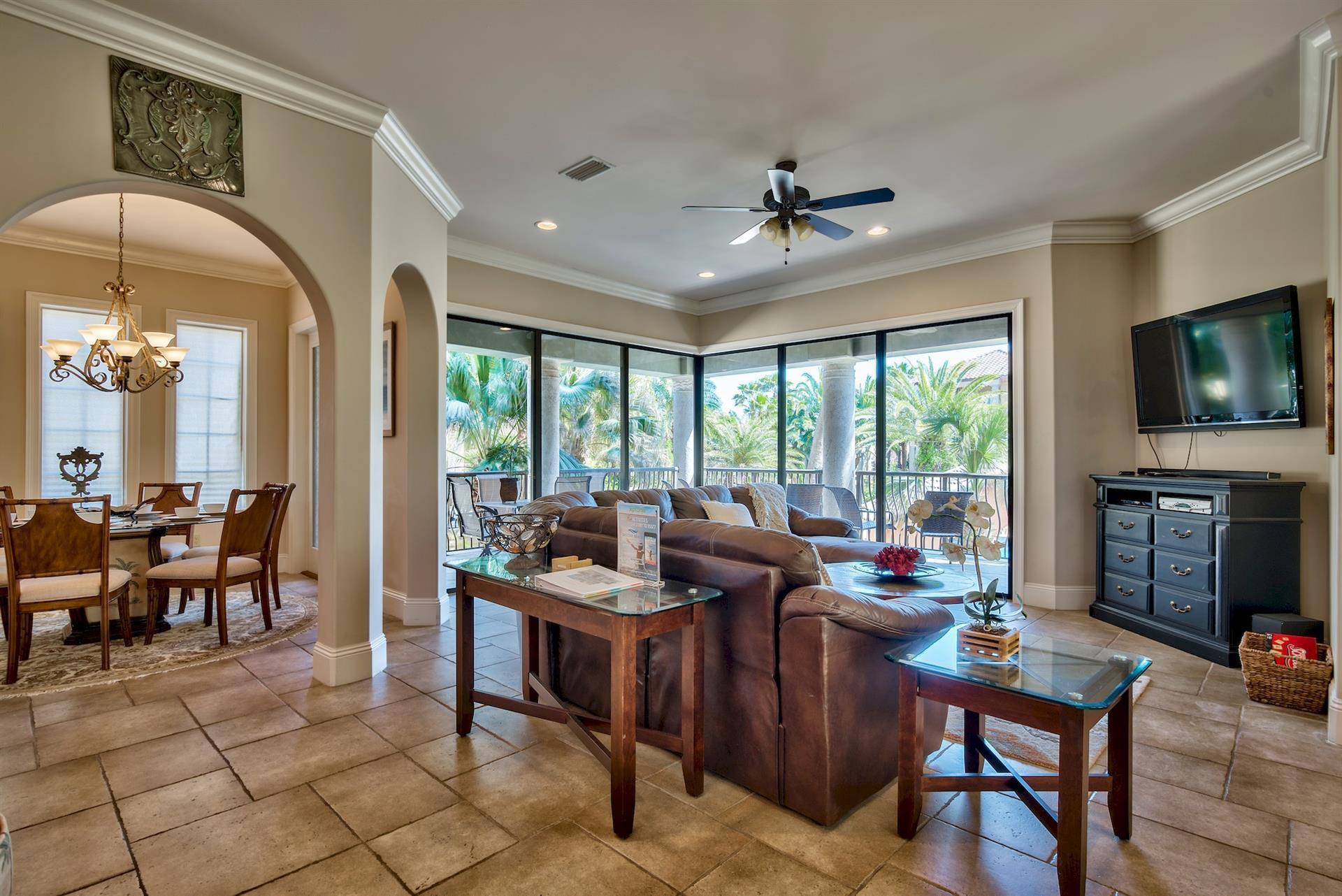 ST TROPEZ - Residential