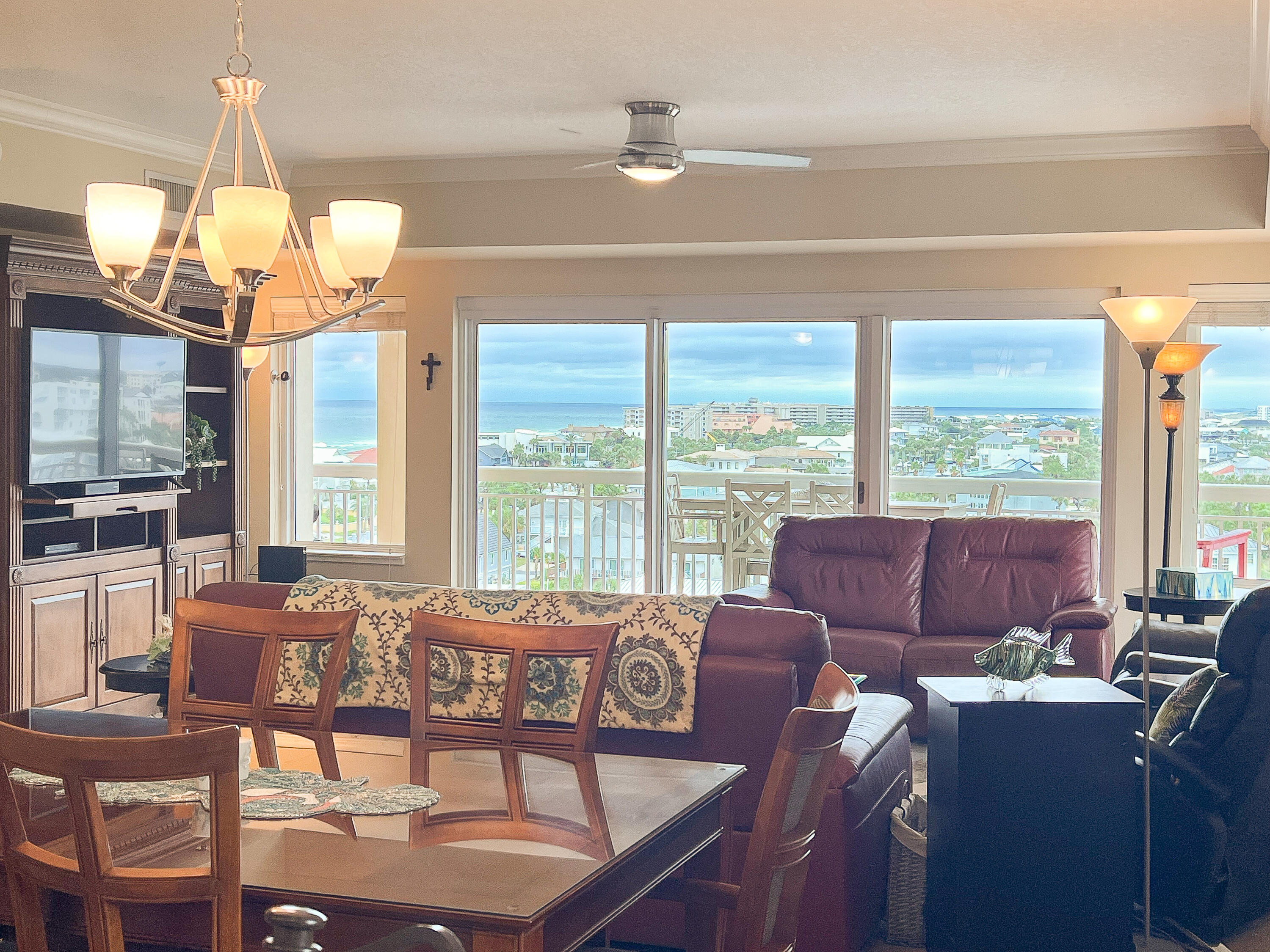 HARBOR LANDING - Residential