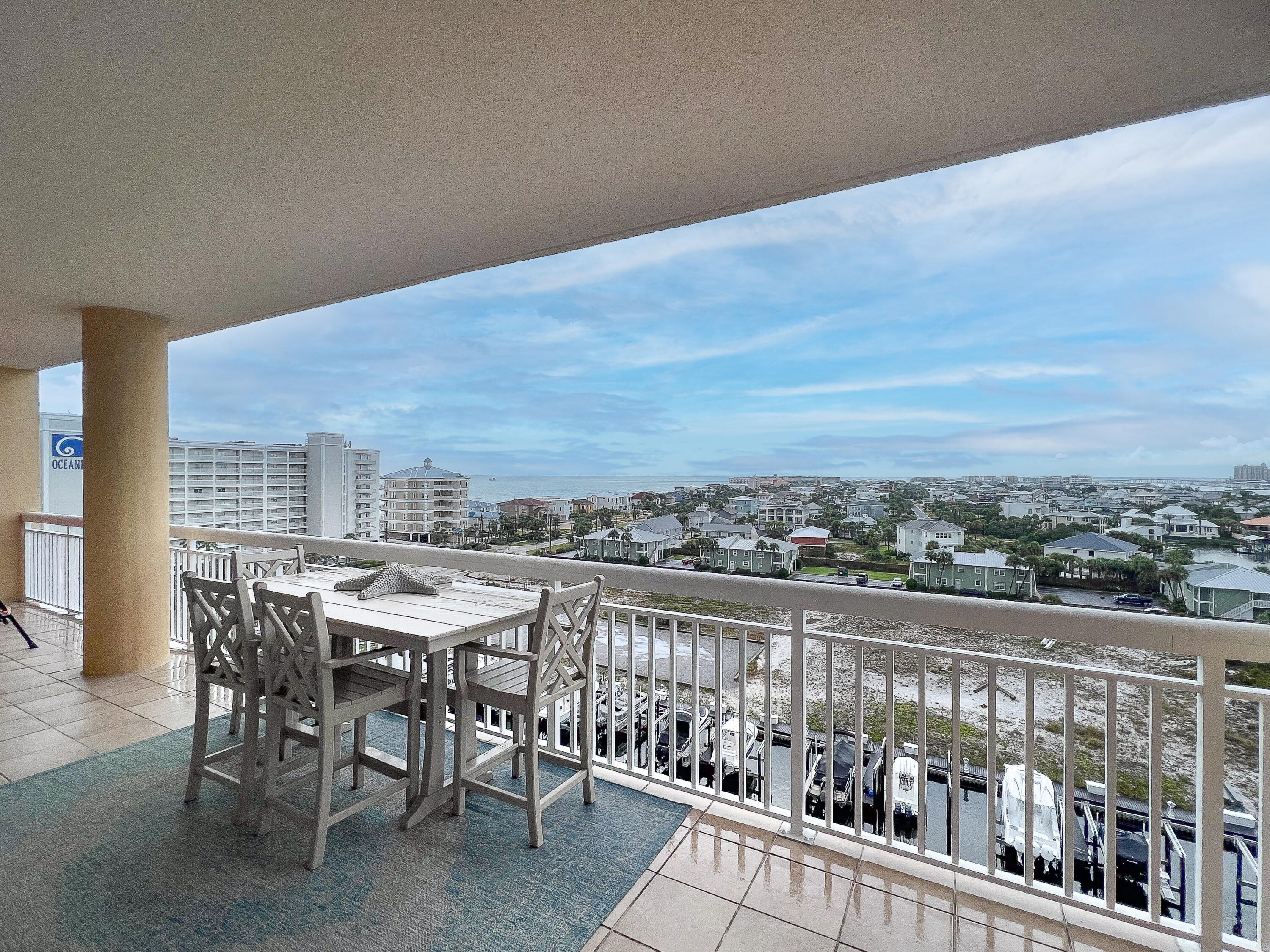 HARBOR LANDING - Residential