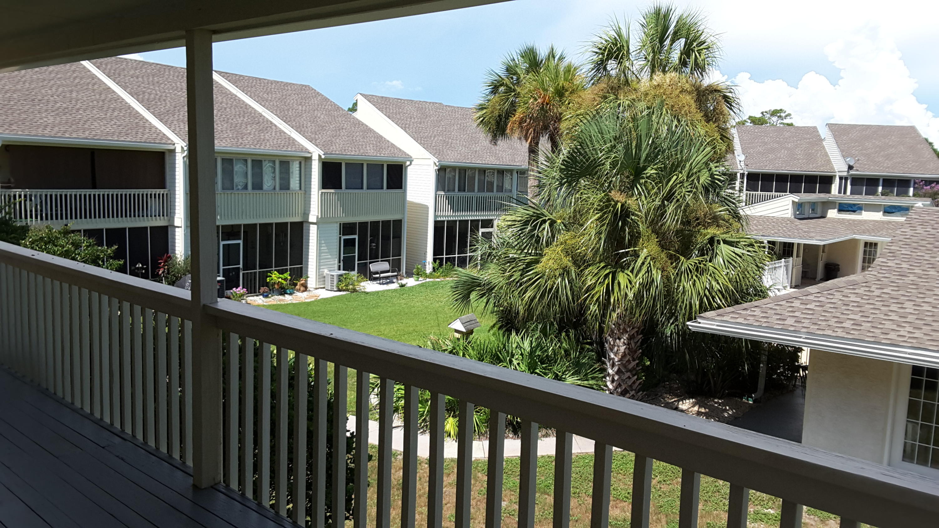 MISTY COVE T/H PH 1 - Residential