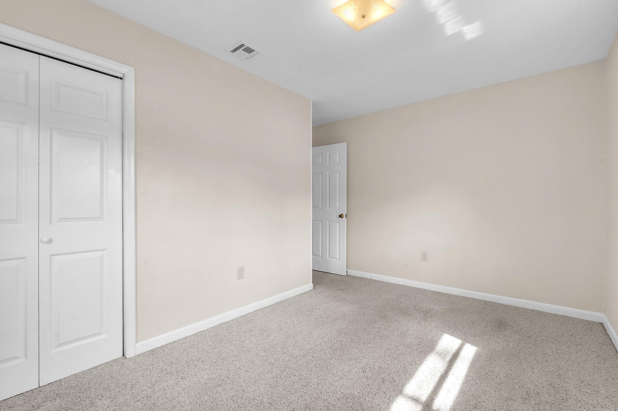 VALPARAISO PLAT 16 RESUB - Residential Lease