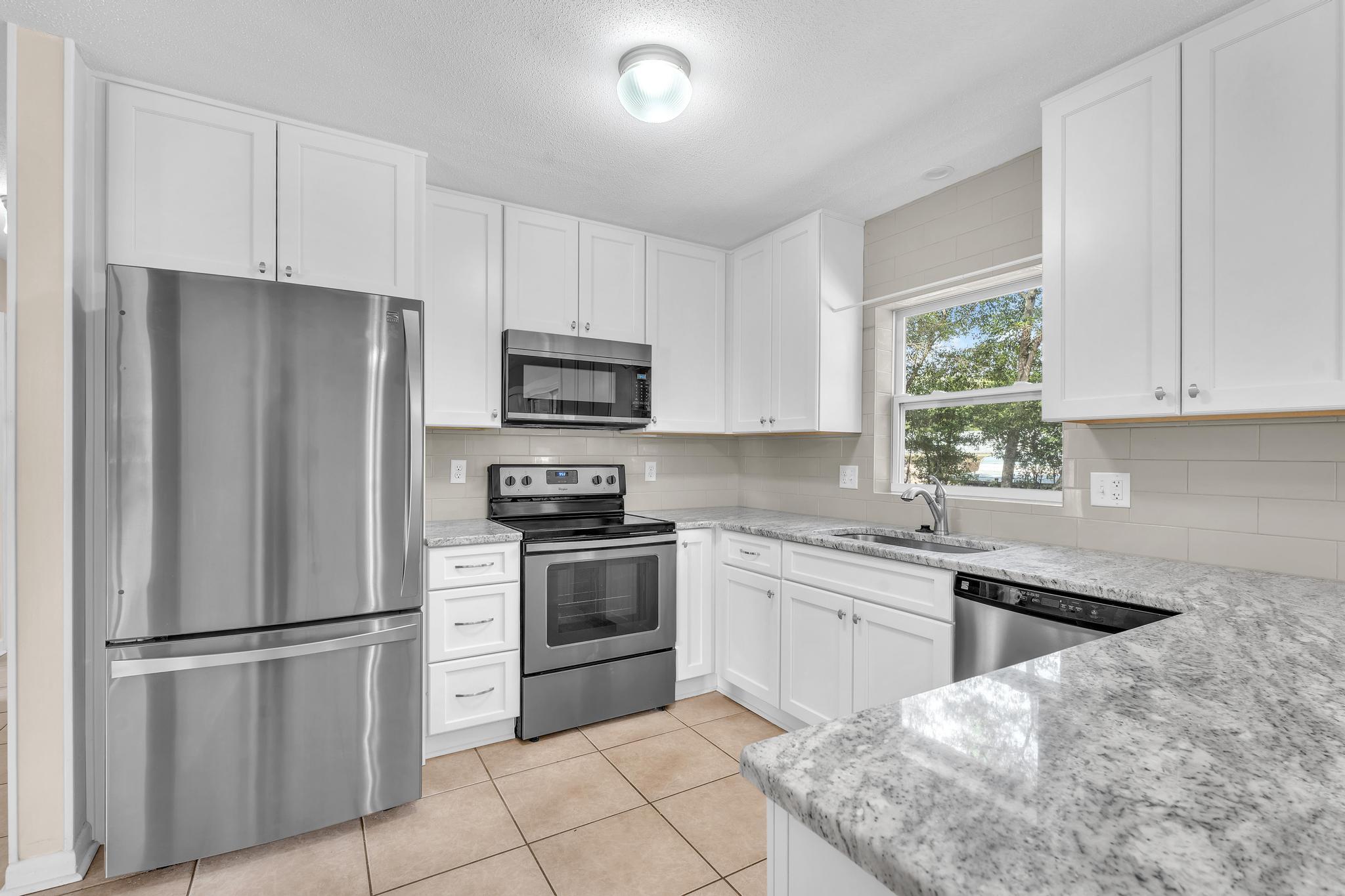 VALPARAISO PLAT 16 RESUB - Residential Lease