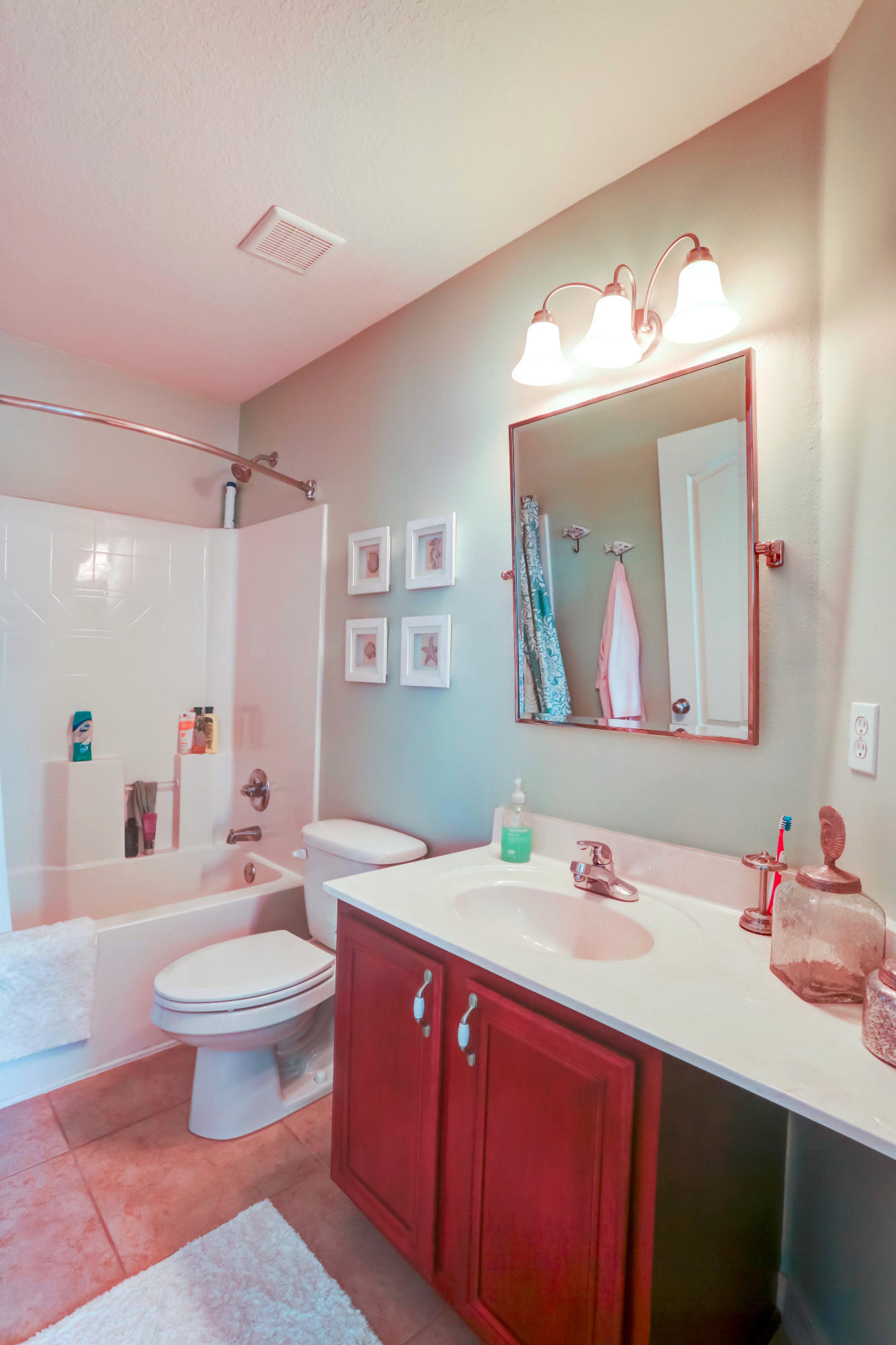 EAGLE BAY - Residential