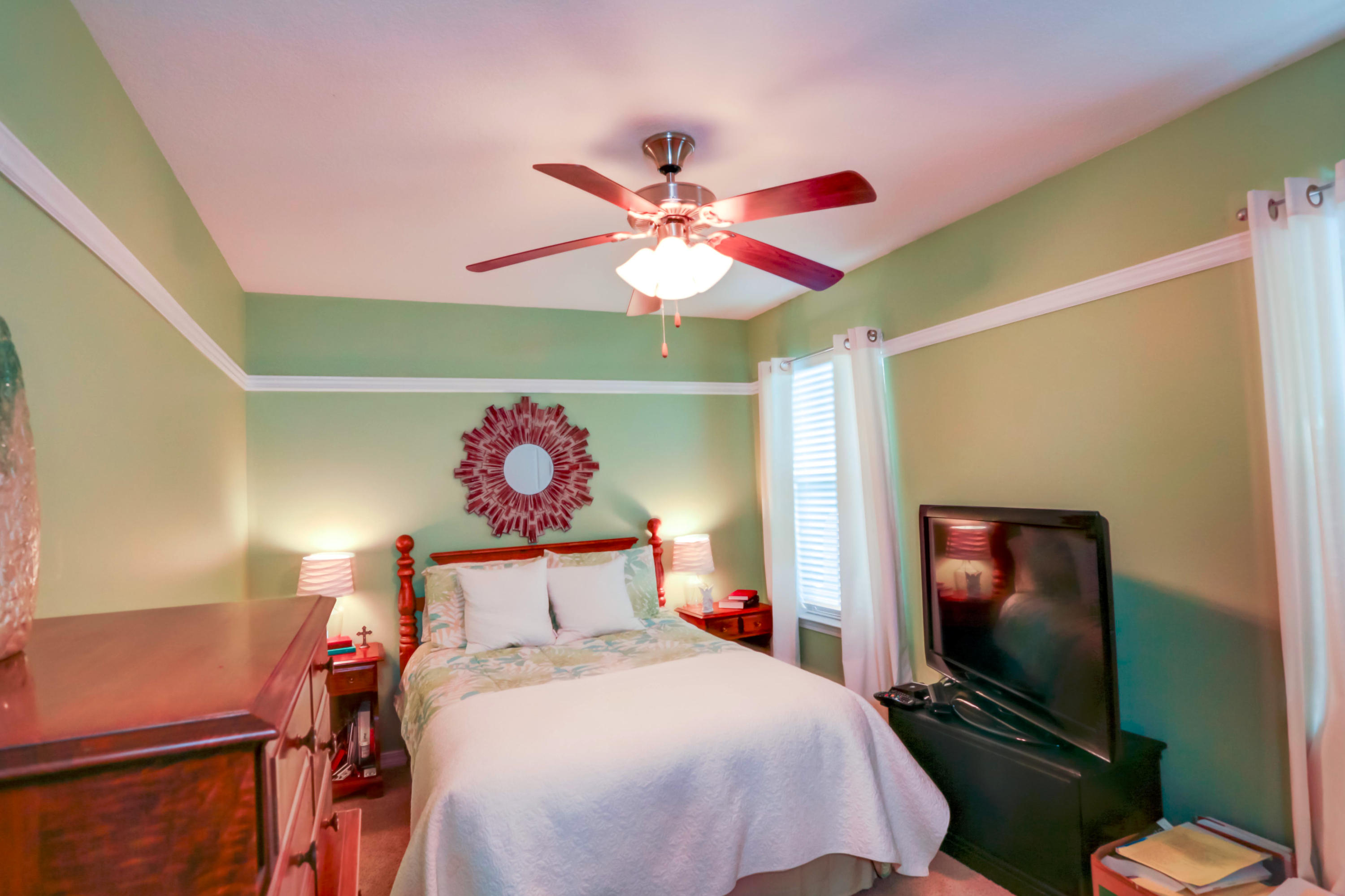 EAGLE BAY - Residential