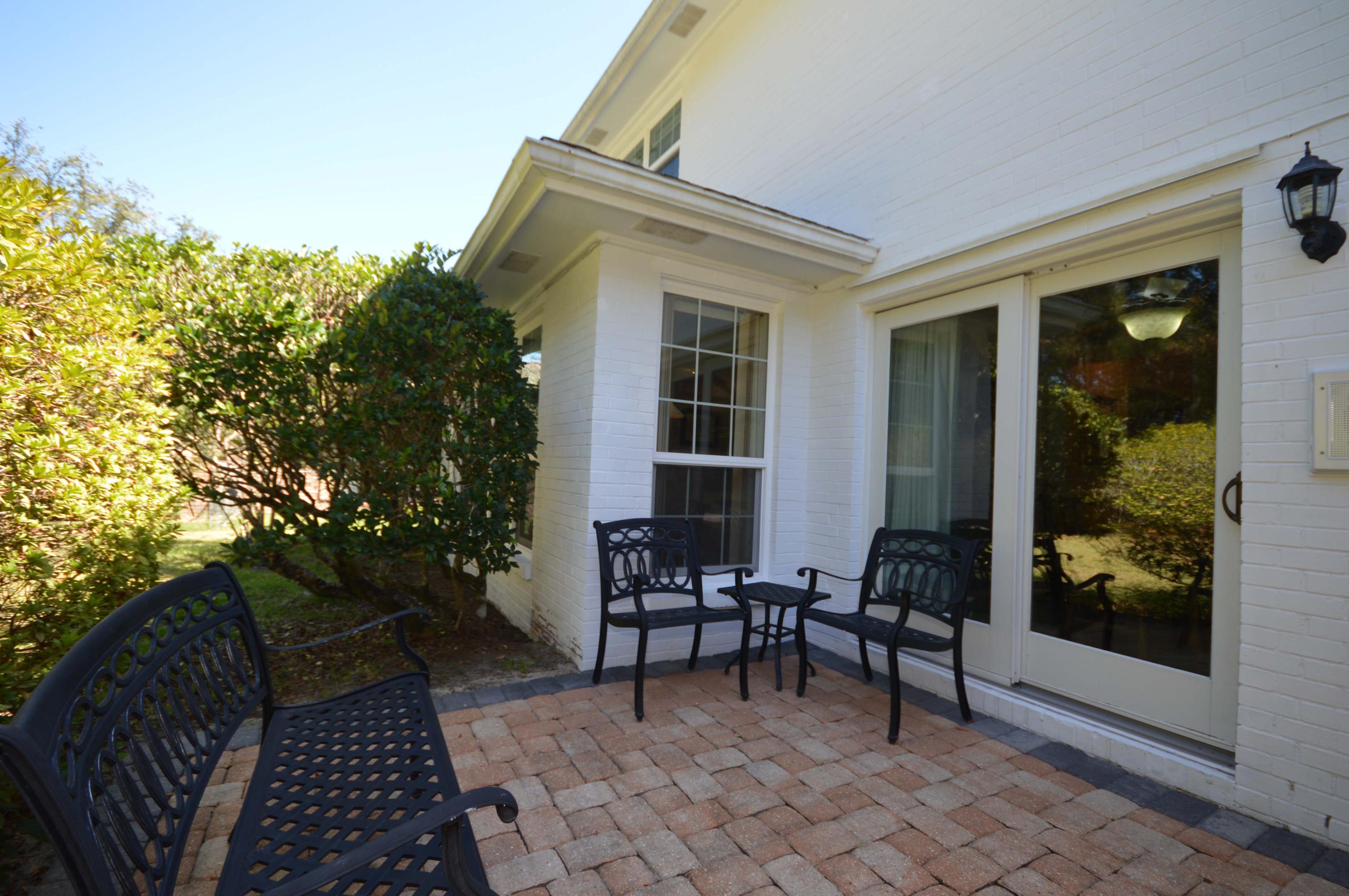 LAKE LORRAINE ESTATES - Residential