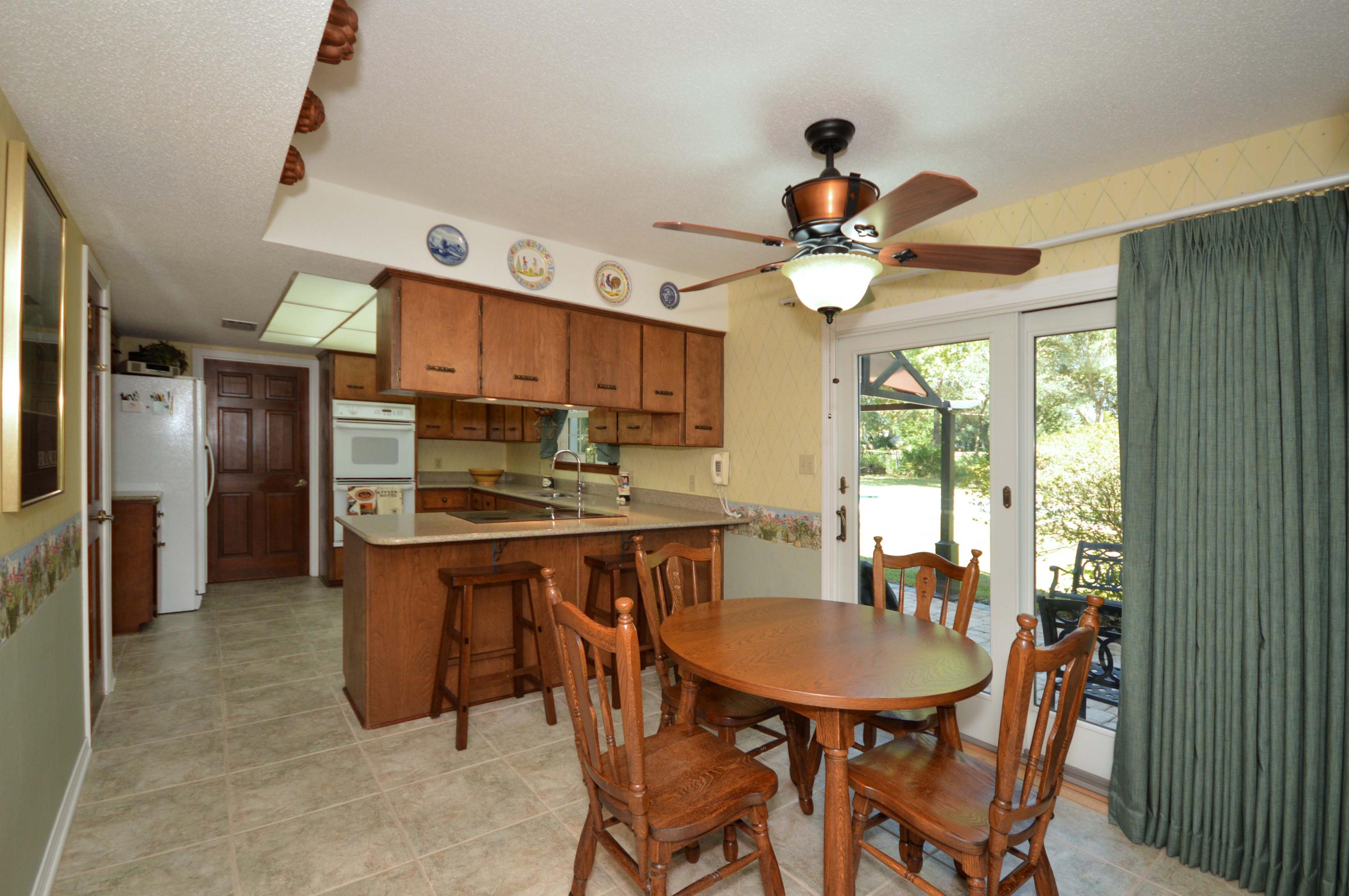 LAKE LORRAINE ESTATES - Residential