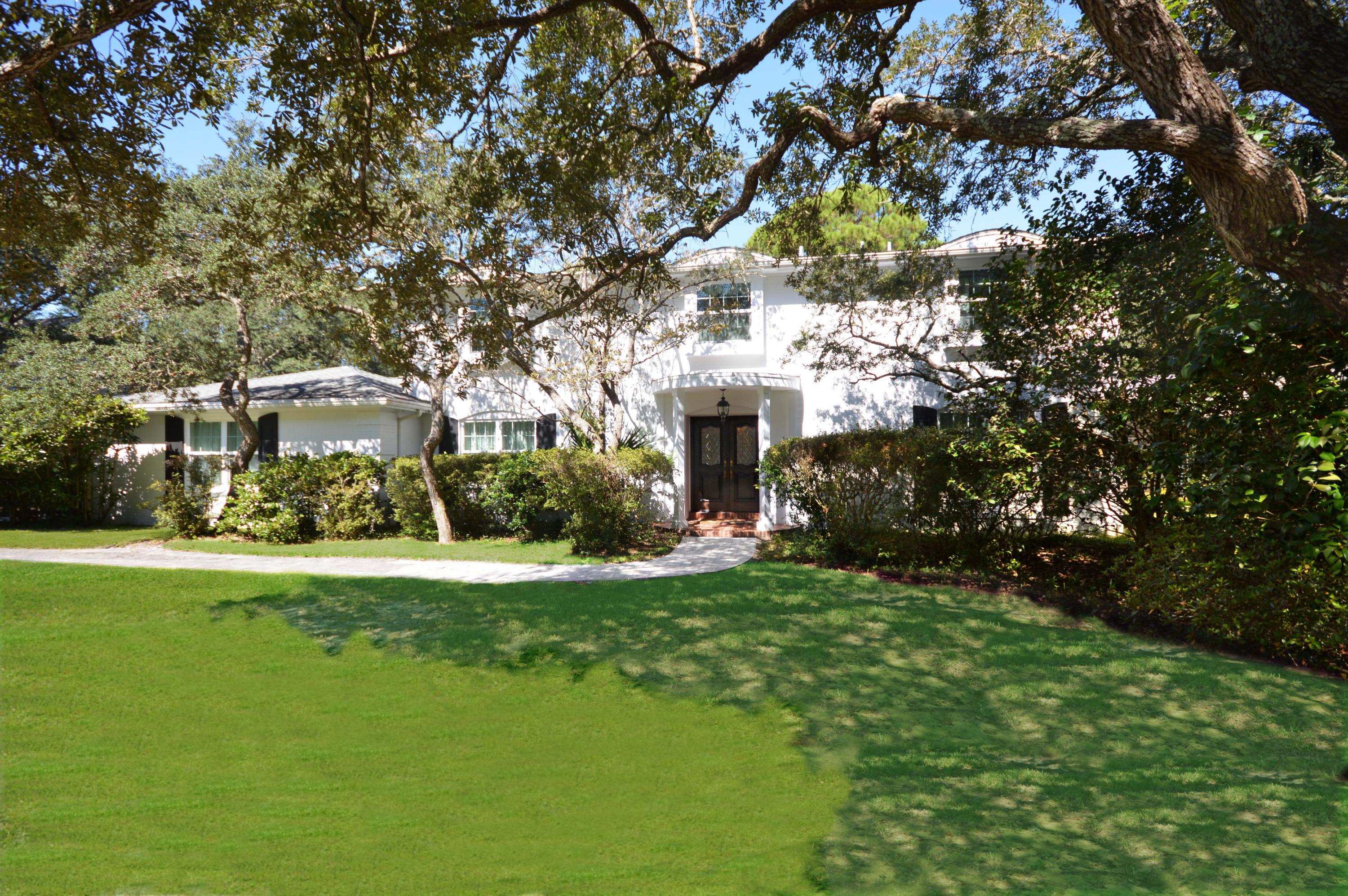 LAKE LORRAINE ESTATES - Residential