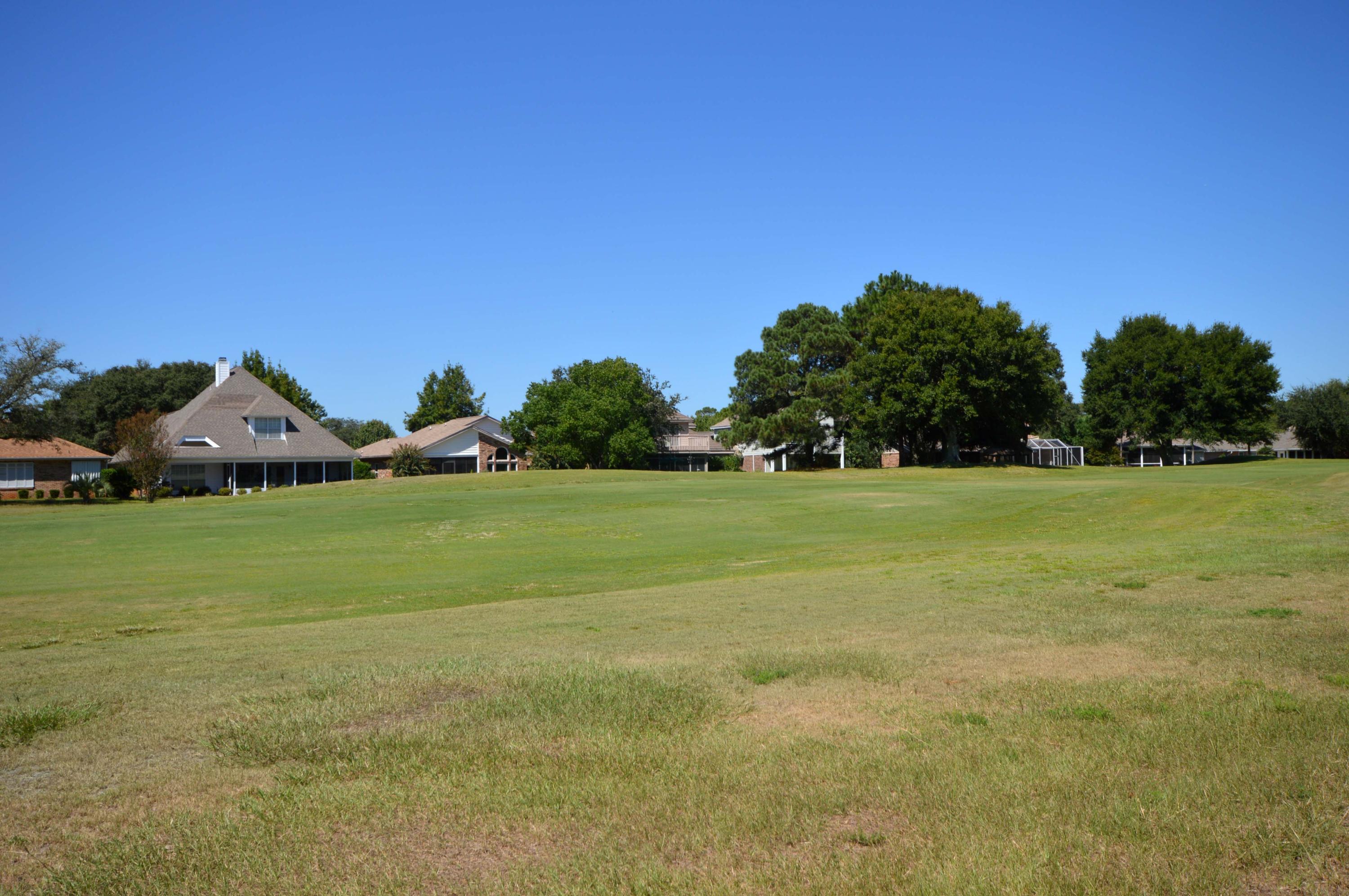 LAKE LORRAINE ESTATES - Residential