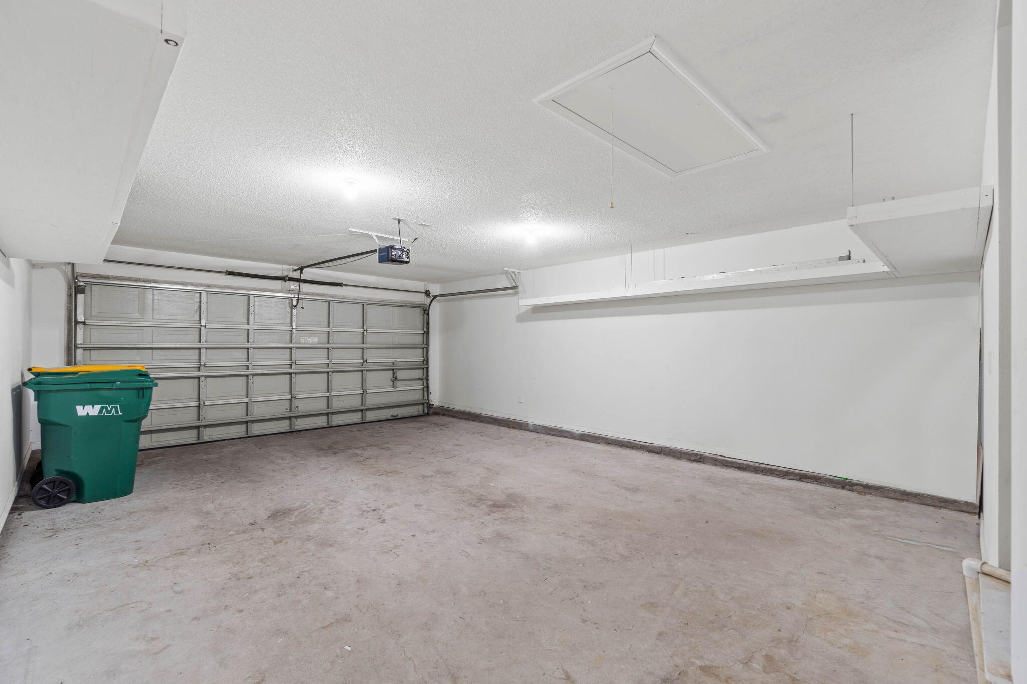 EMERALD VILLAGE S/D - Residential Lease