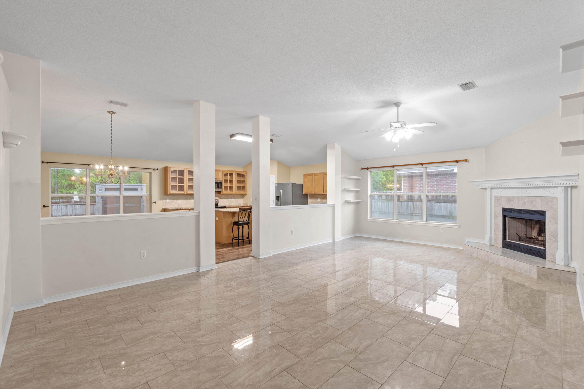 EMERALD VILLAGE S/D - Residential Lease