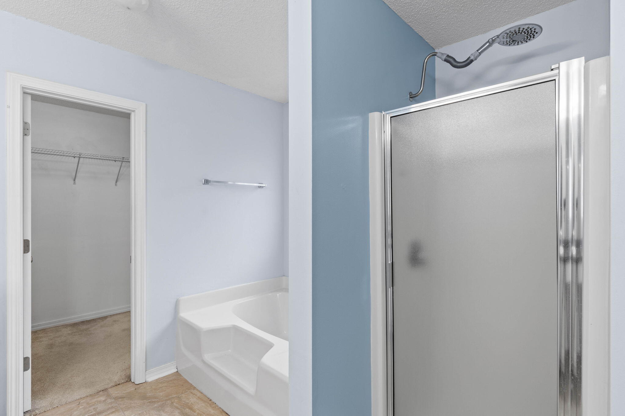 EMERALD VILLAGE S/D - Residential Lease