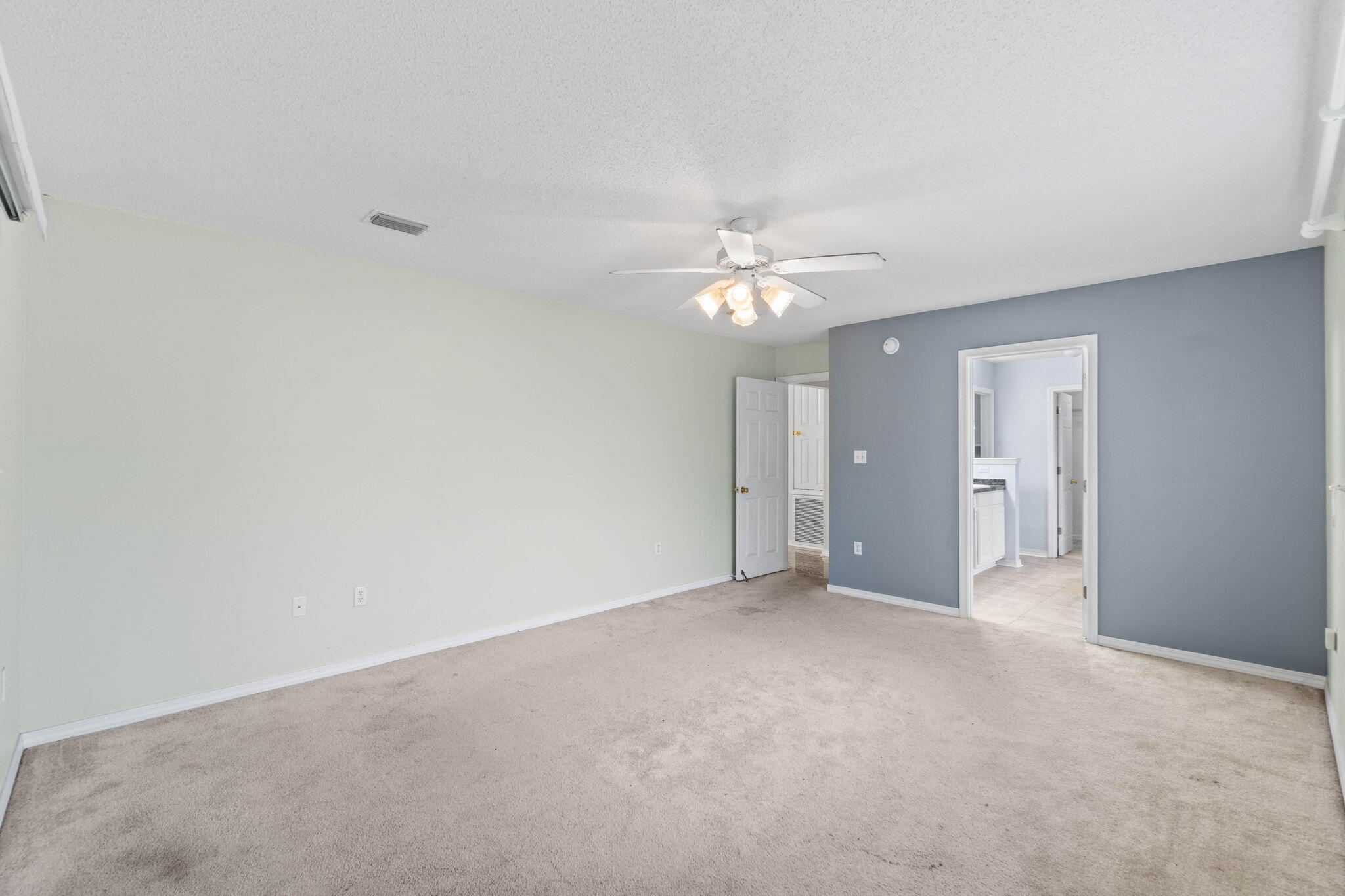 EMERALD VILLAGE S/D - Residential Lease