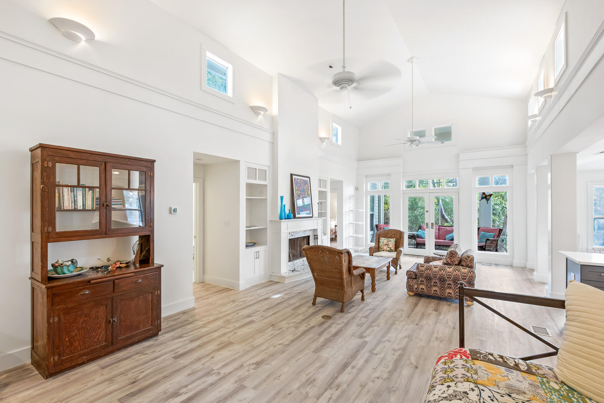 GRAYTON BEACH - Residential
