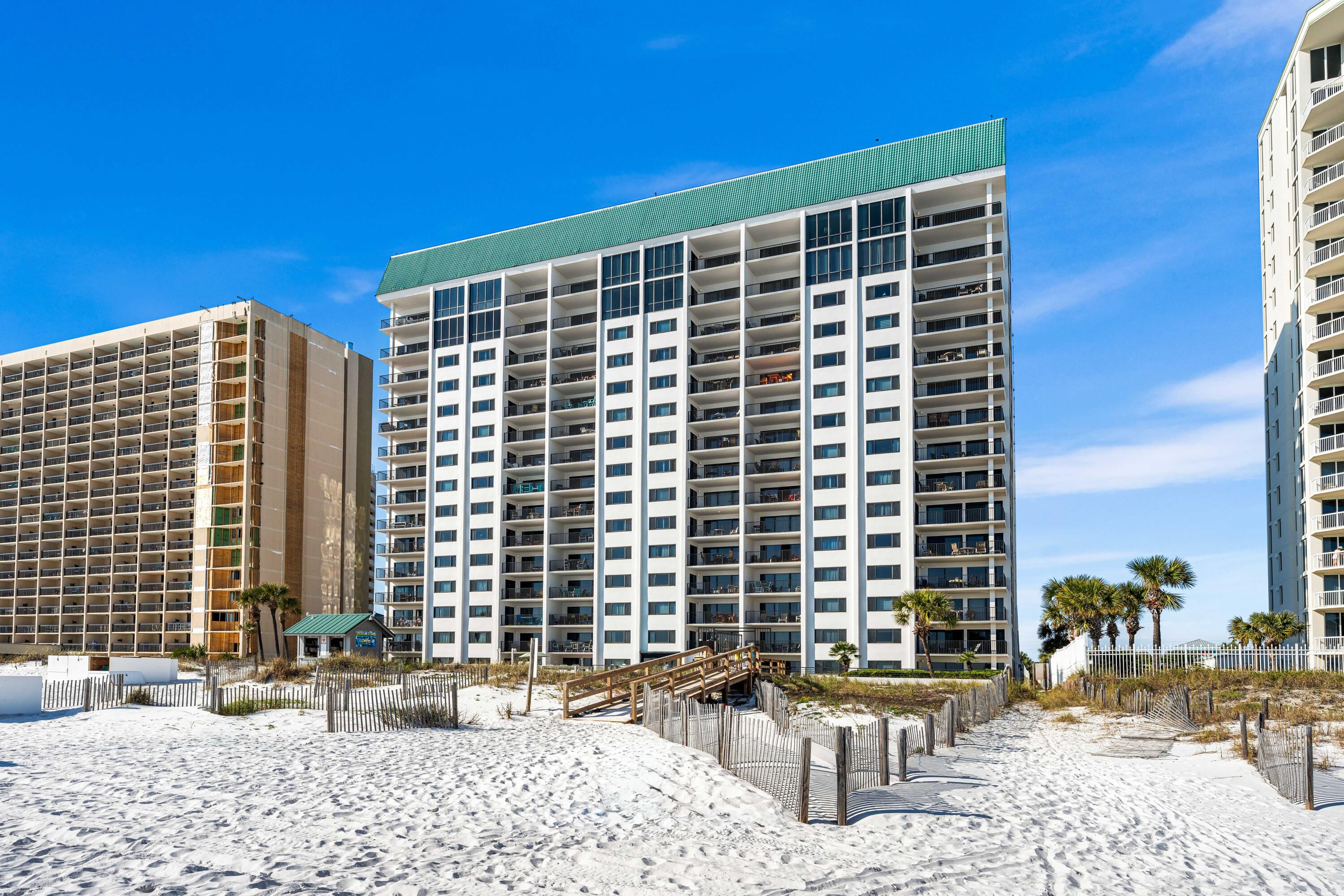 Emerald Towers Condiminium - Residential