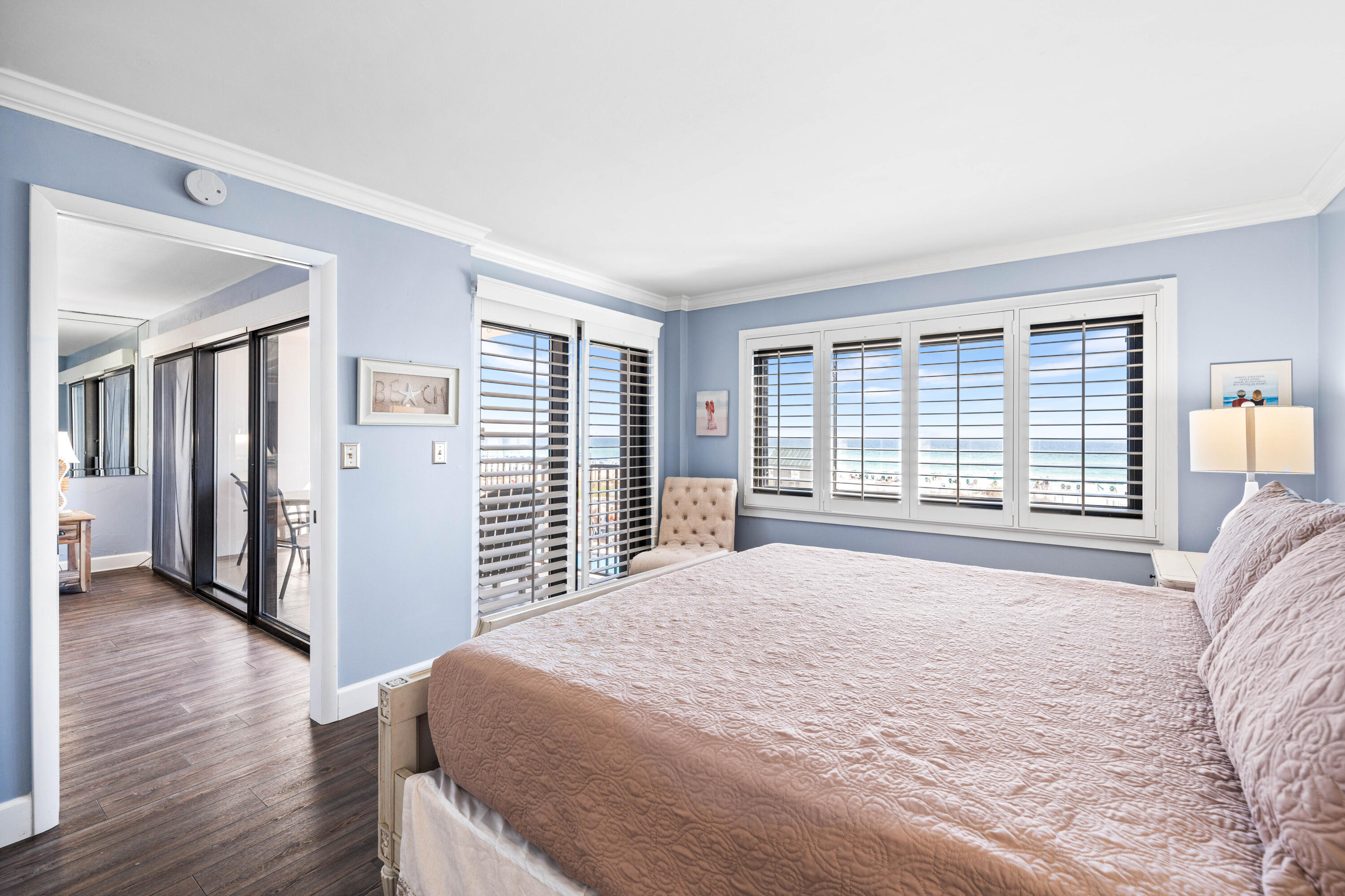Emerald Towers Condiminium - Residential