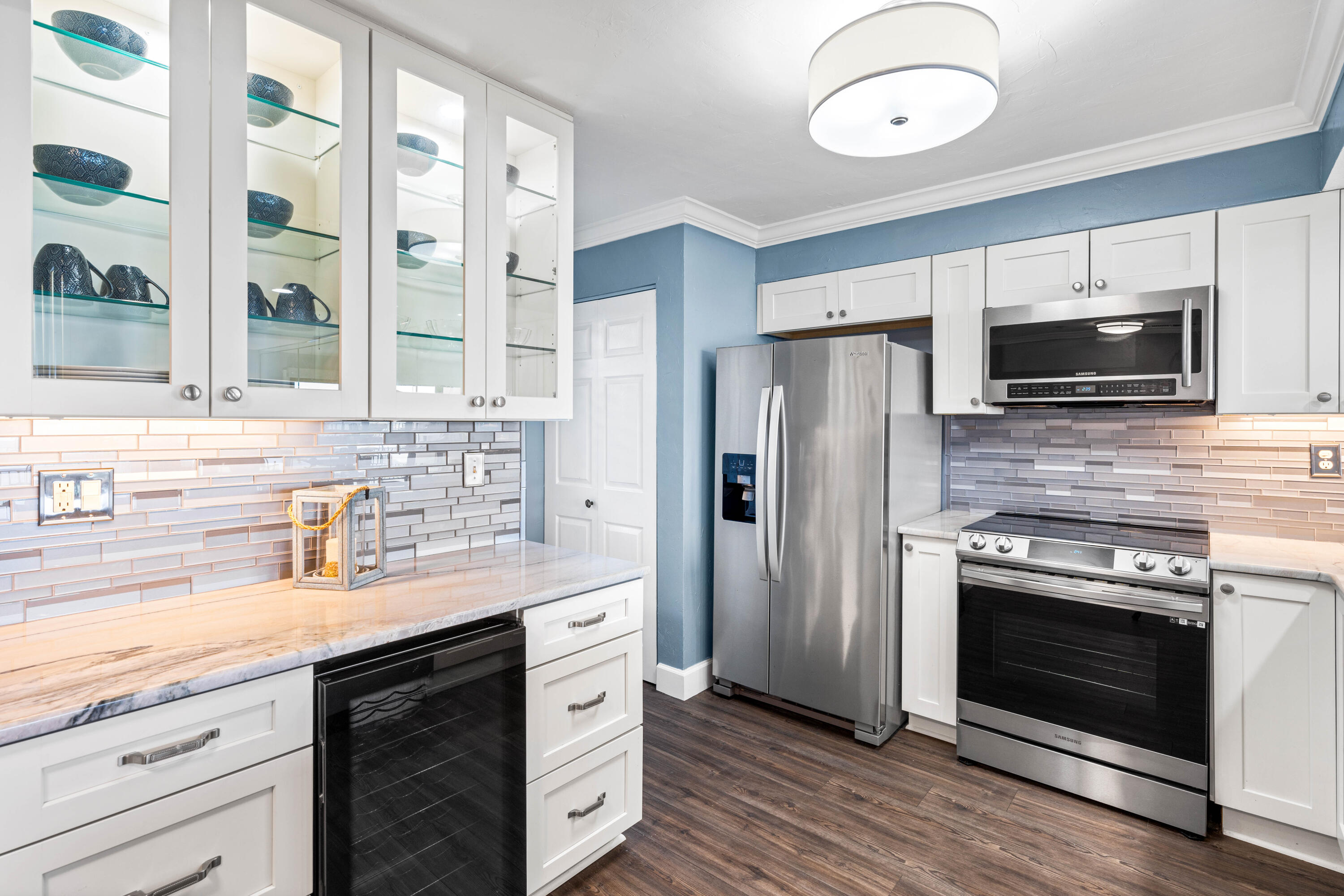 Emerald Towers Condiminium - Residential