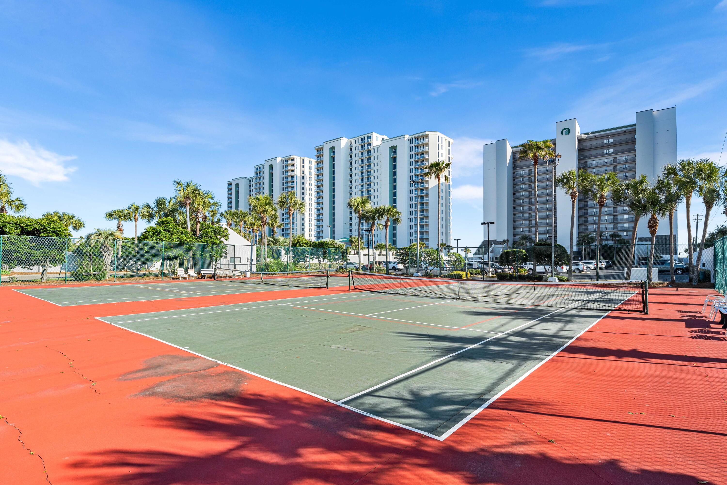 Emerald Towers Condiminium - Residential