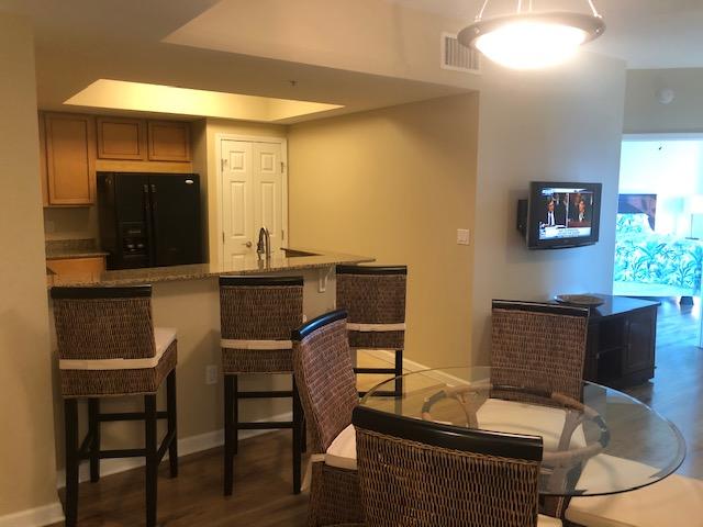 THE PALMS OF DESTIN - Residential Lease