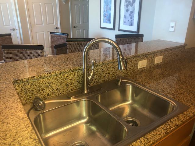 THE PALMS OF DESTIN - Residential Lease