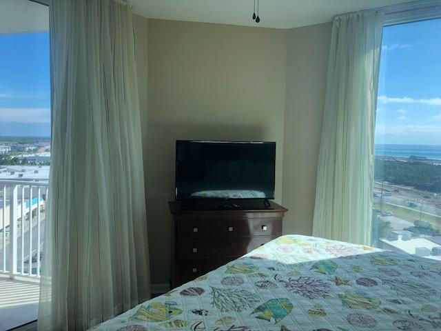 THE PALMS OF DESTIN - Residential Lease