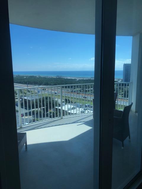 THE PALMS OF DESTIN - Residential Lease