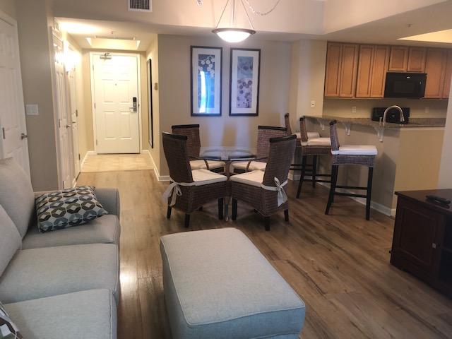 THE PALMS OF DESTIN - Residential Lease