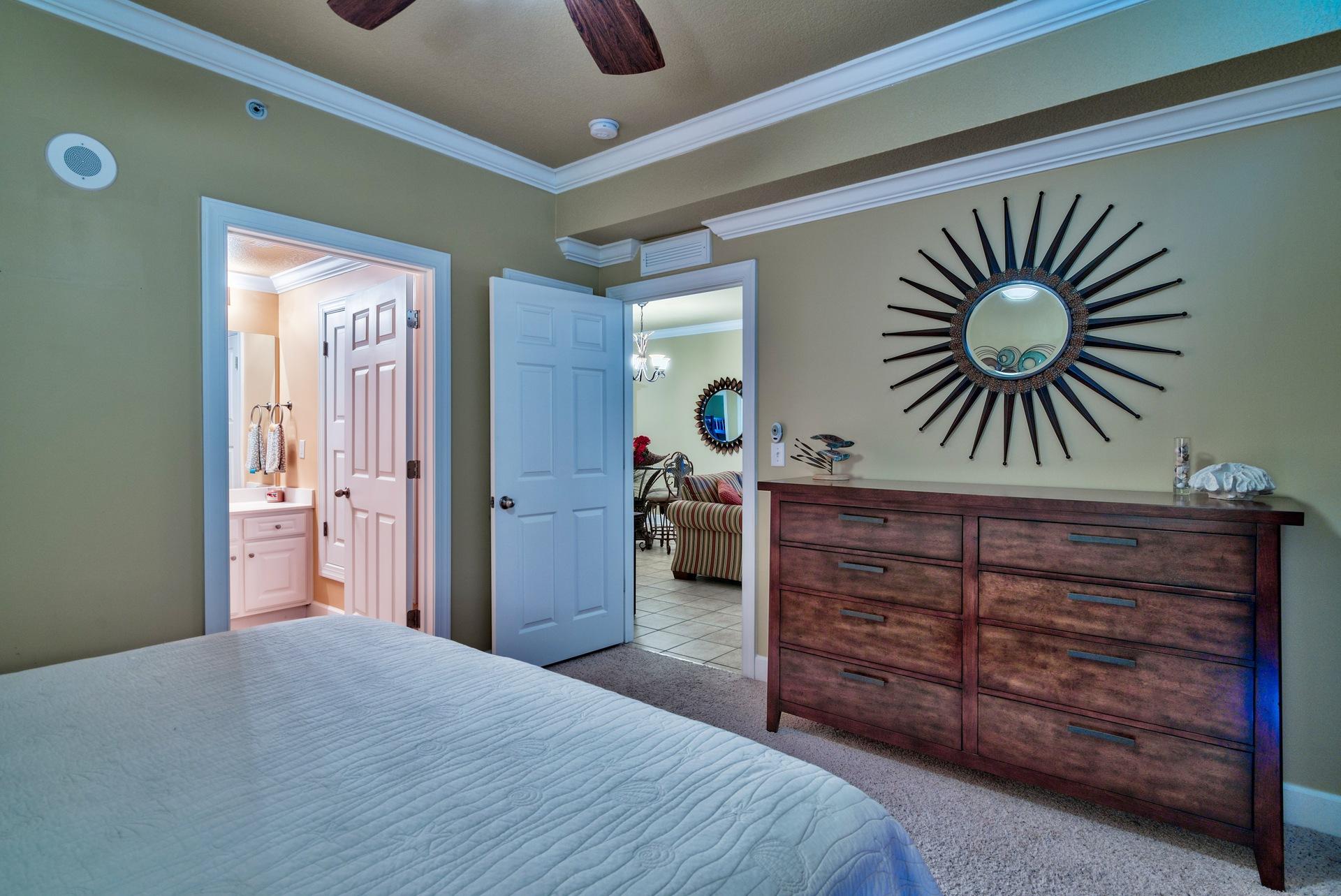 TROPIC WINDS - Residential