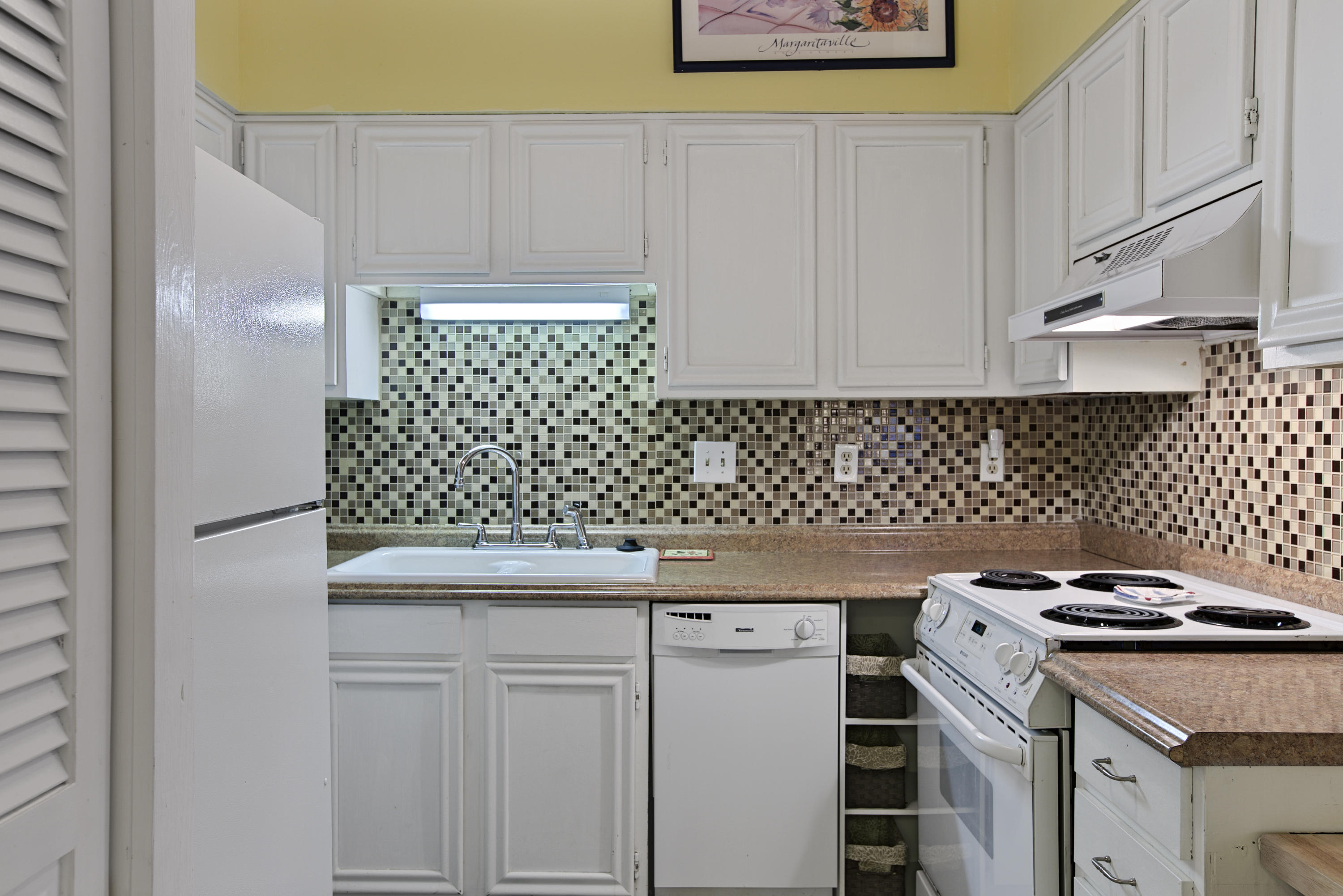 CHATEAU LA MER CONDO - Residential