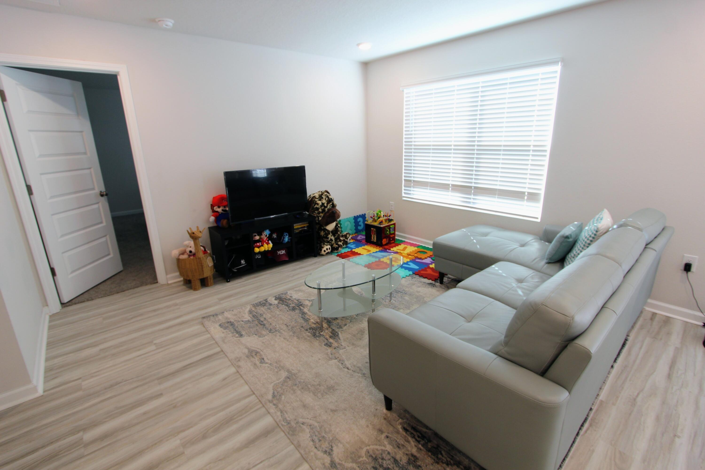 SHOAL RIVER LANDING PHASE 3A - Residential Lease