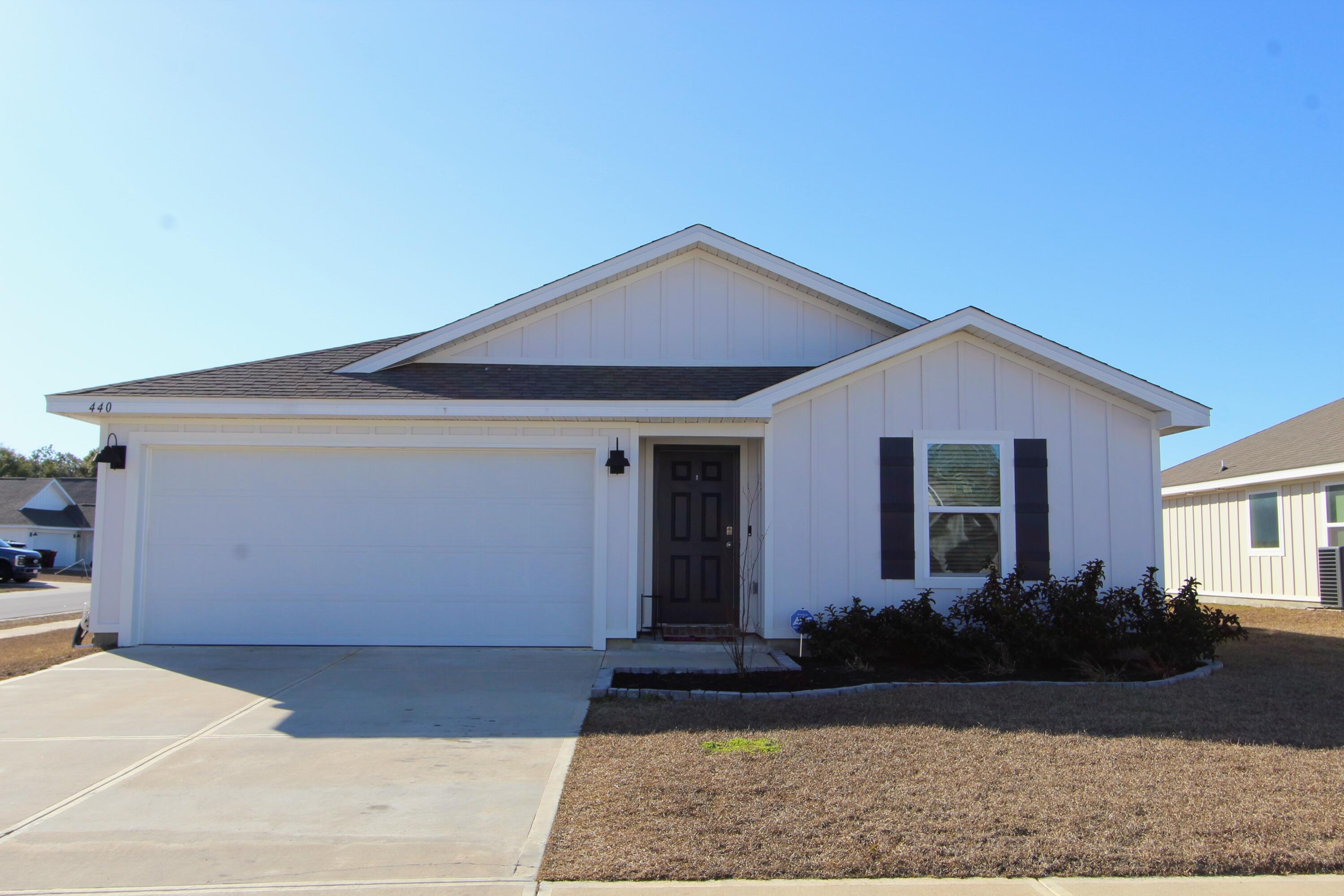 SHOAL RIVER LANDING PHASE 3A - Residential Lease