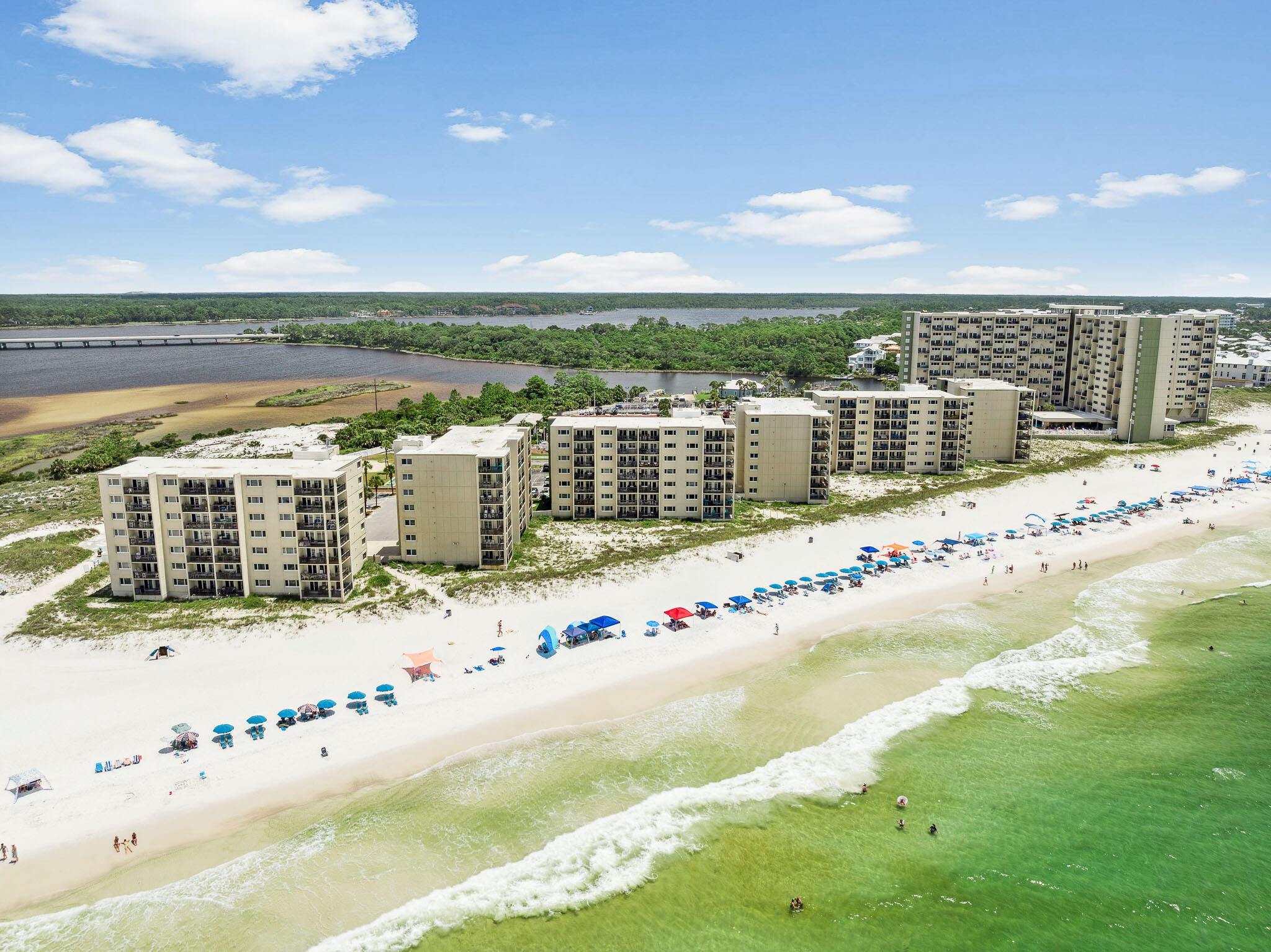 PINNACLE PORT - Residential
