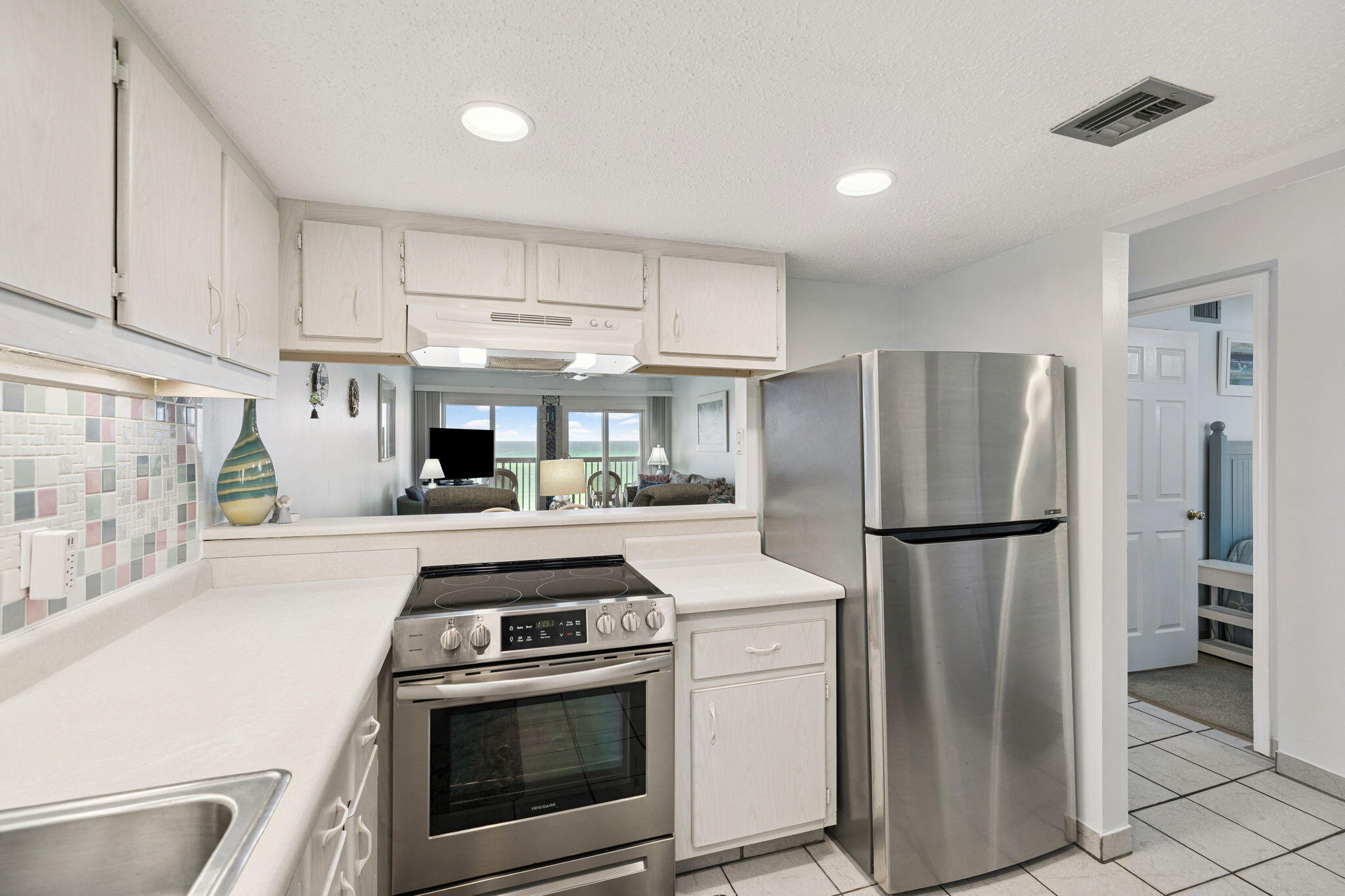 PINNACLE PORT - Residential
