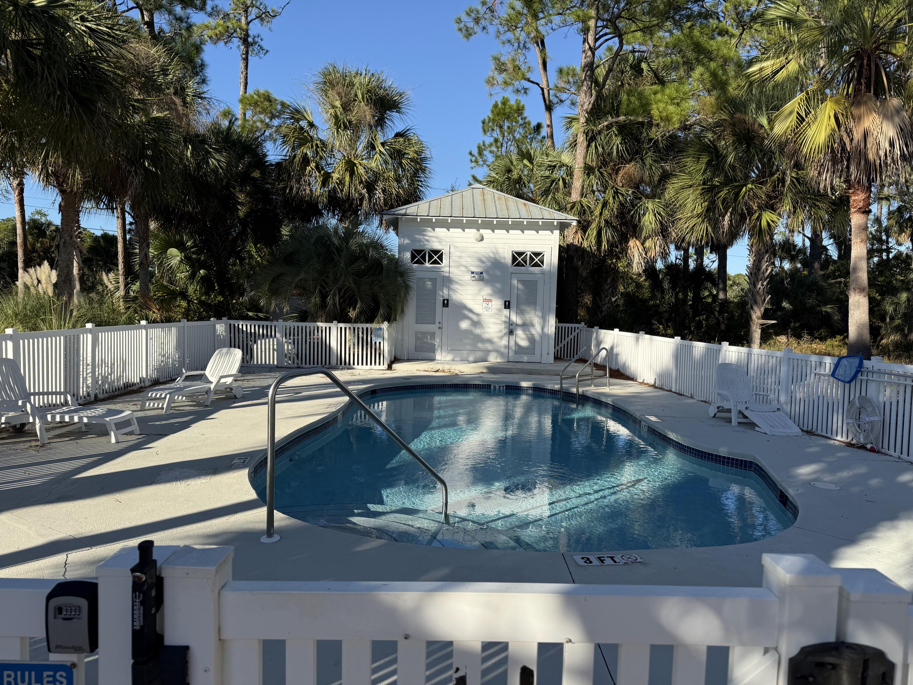 Cottages at Indian Summer - Land