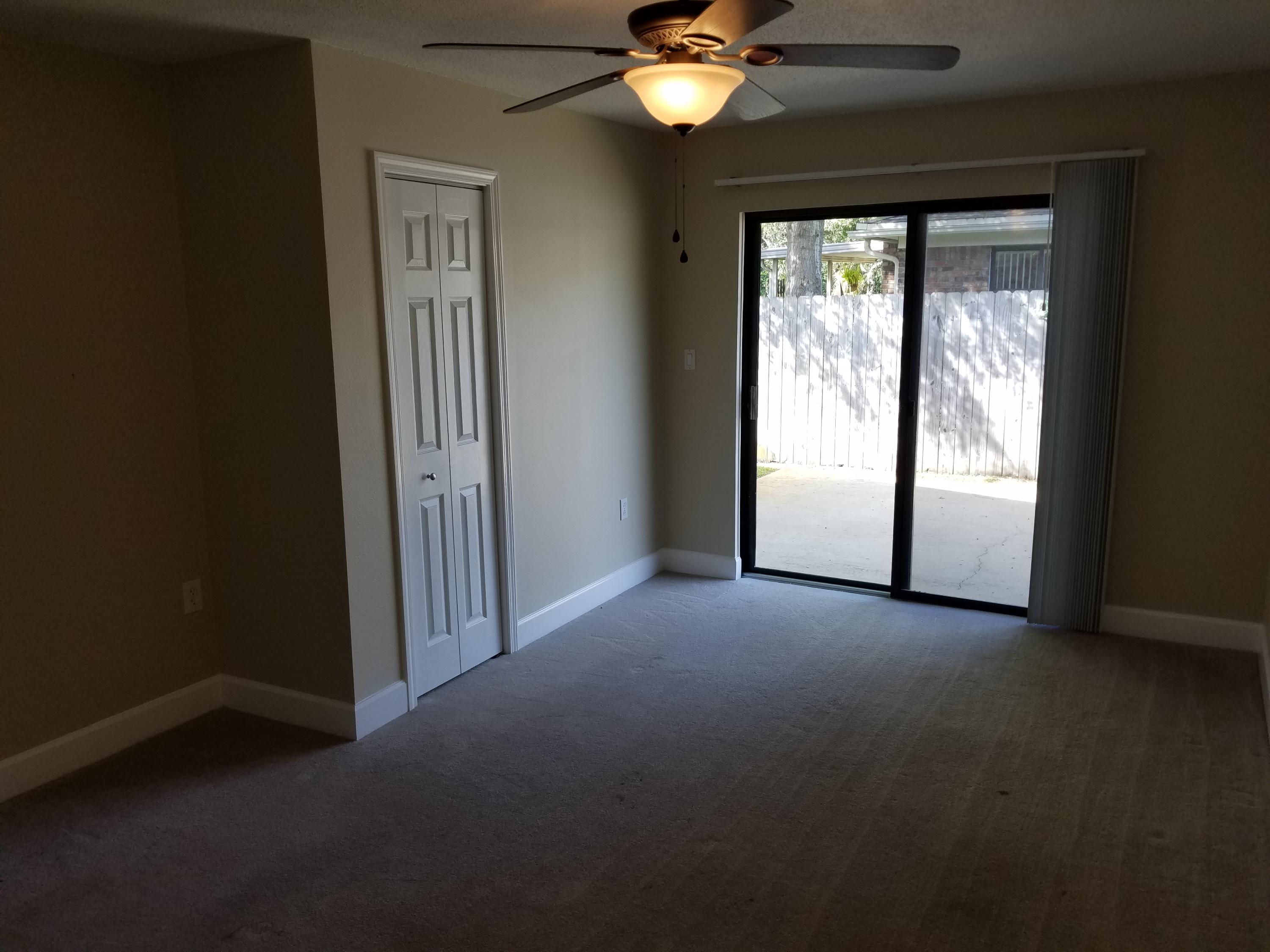 DONCASTER WOODS - Residential