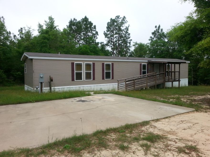 Newer manufactured home on 1 acre featuring 3 bedrooms and 2 full baths! Close to town and shopping/restaurants. Easy access off of Hwy 331 North. Make your appointment today to make this your home!