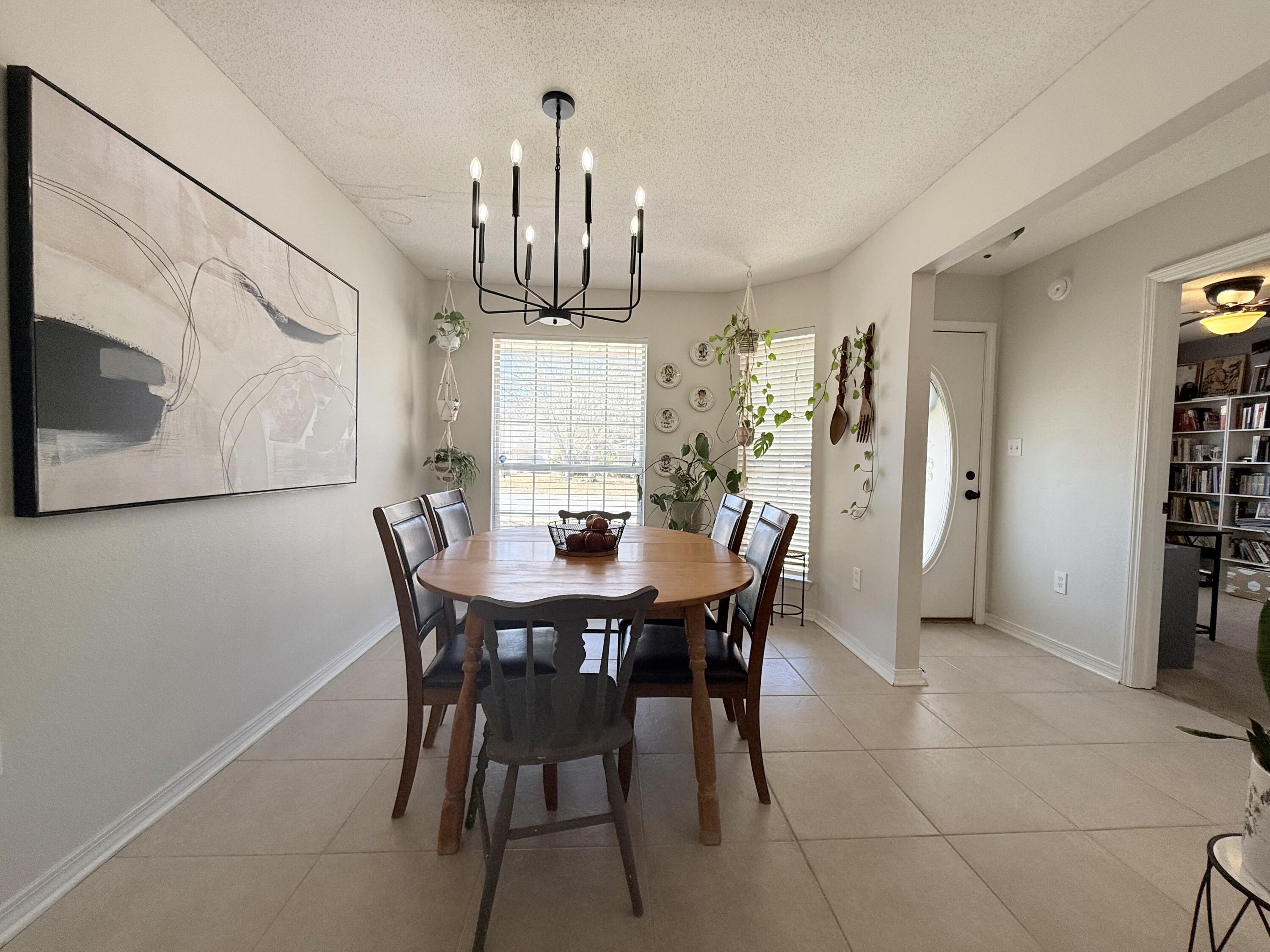 CREETWOODS - Residential Lease