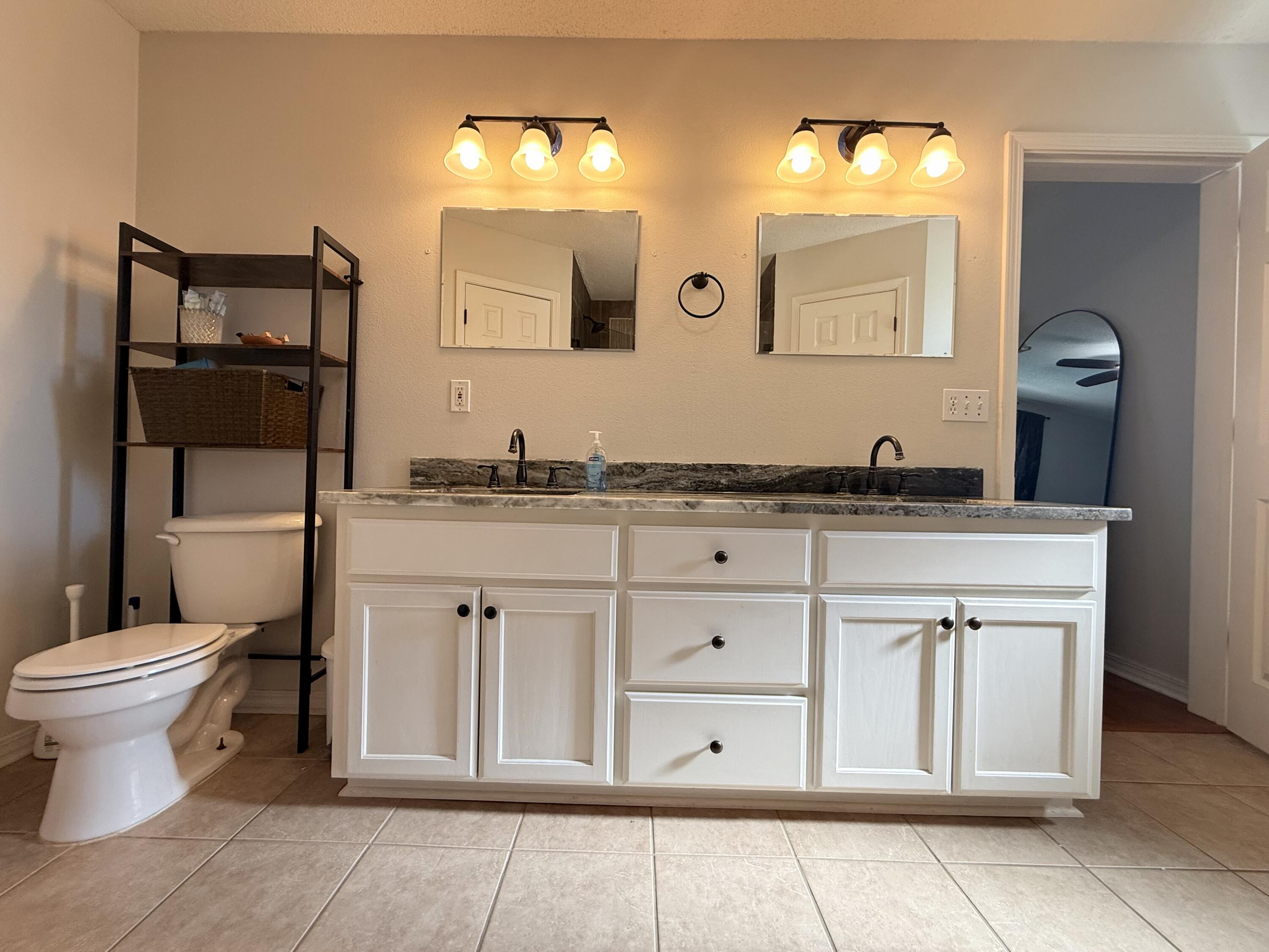 CREETWOODS - Residential Lease