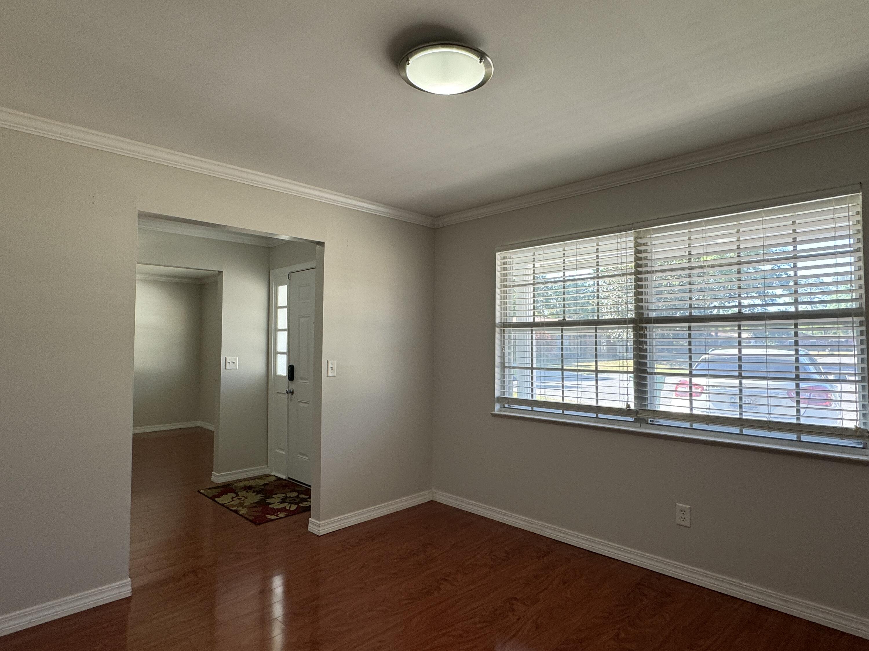 PALM ESTATES UNIT 2 - Residential Lease