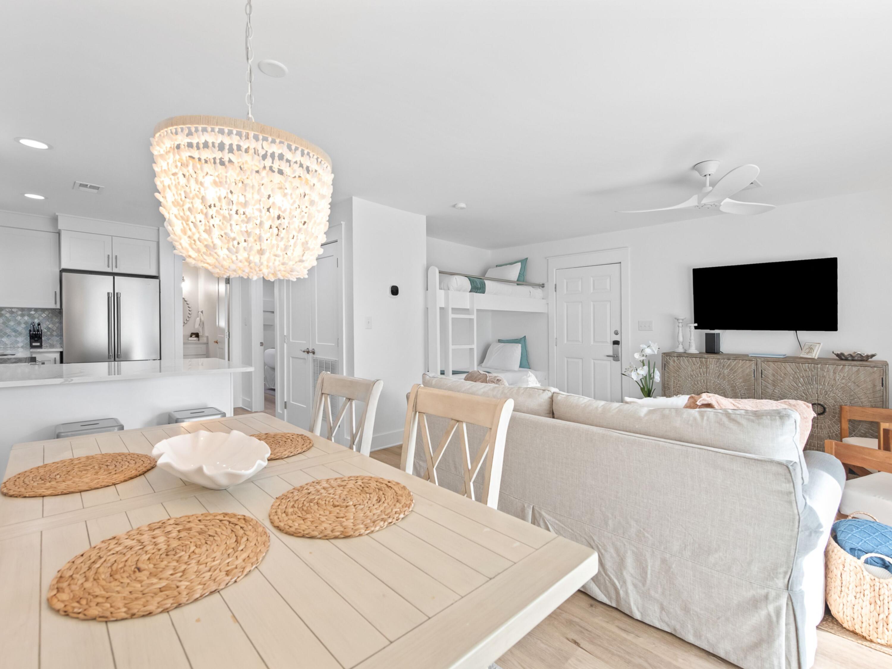 BEACHWOOD VILLAS CONDO - Residential