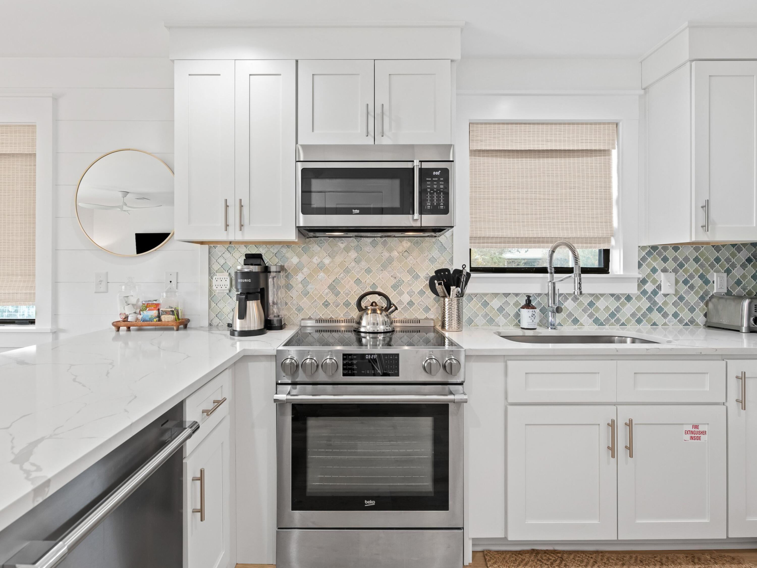 BEACHWOOD VILLAS CONDO - Residential